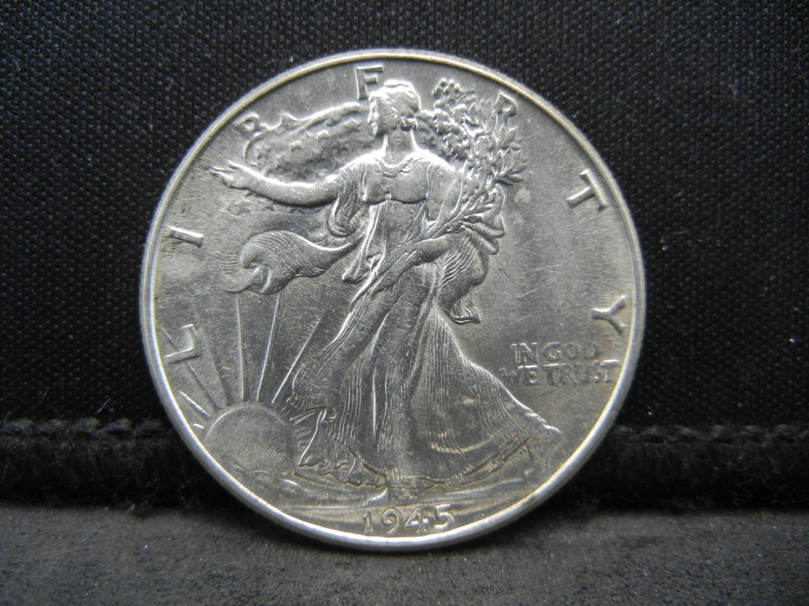 1945 Walking Liberty Half Dollar Higher Grade (1 of 2)