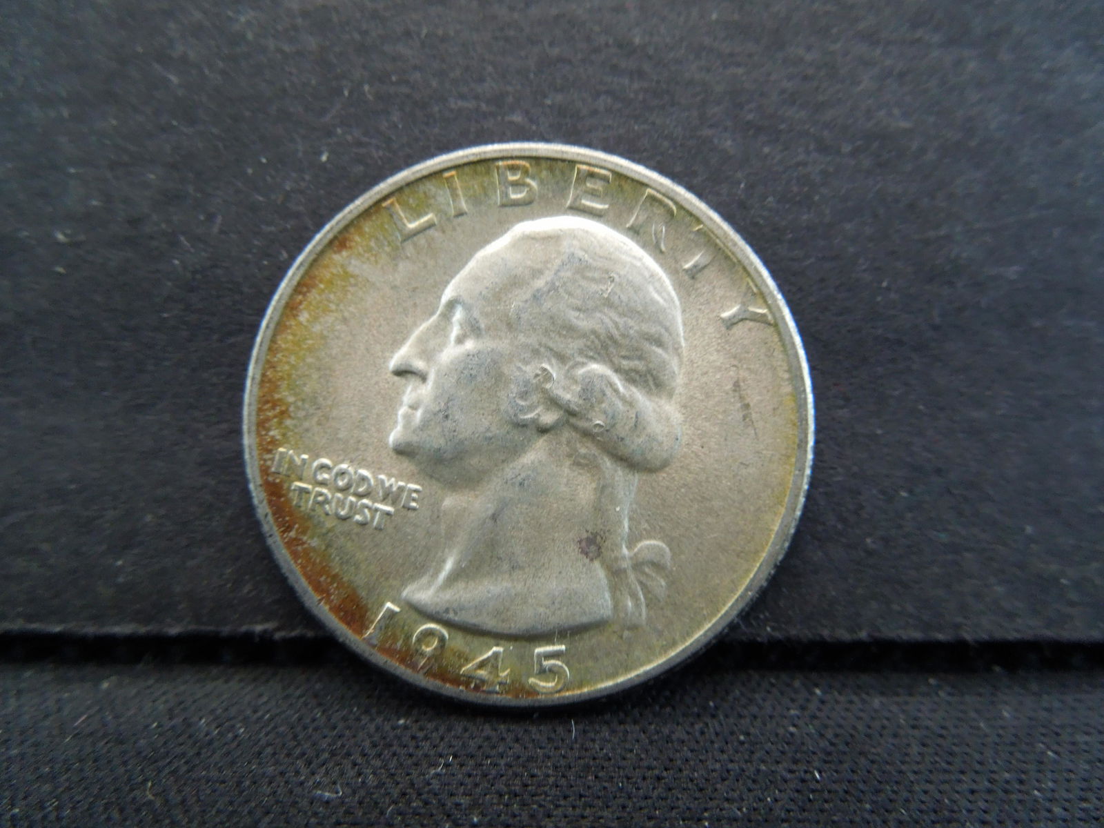 High Grade 1945 S Washington Quarter (1 of 2)