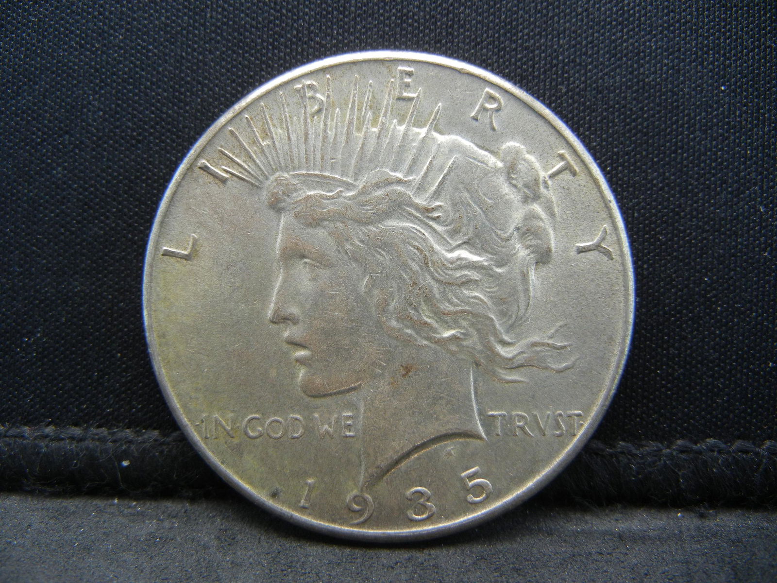 1935 Peace Dollar Better Date (1 of 2)