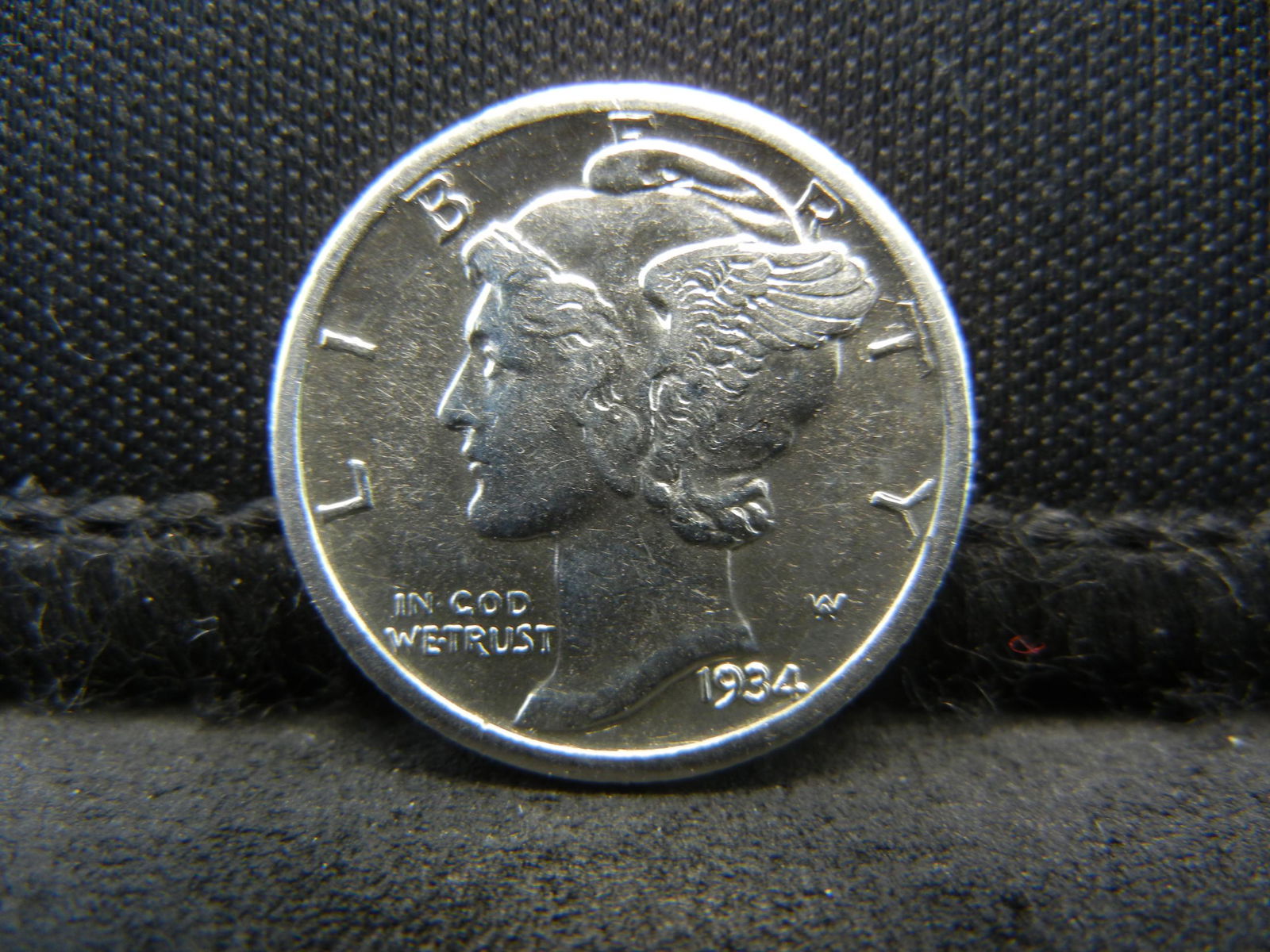 1934 Mercury Dime Higher Grade (1 of 2)