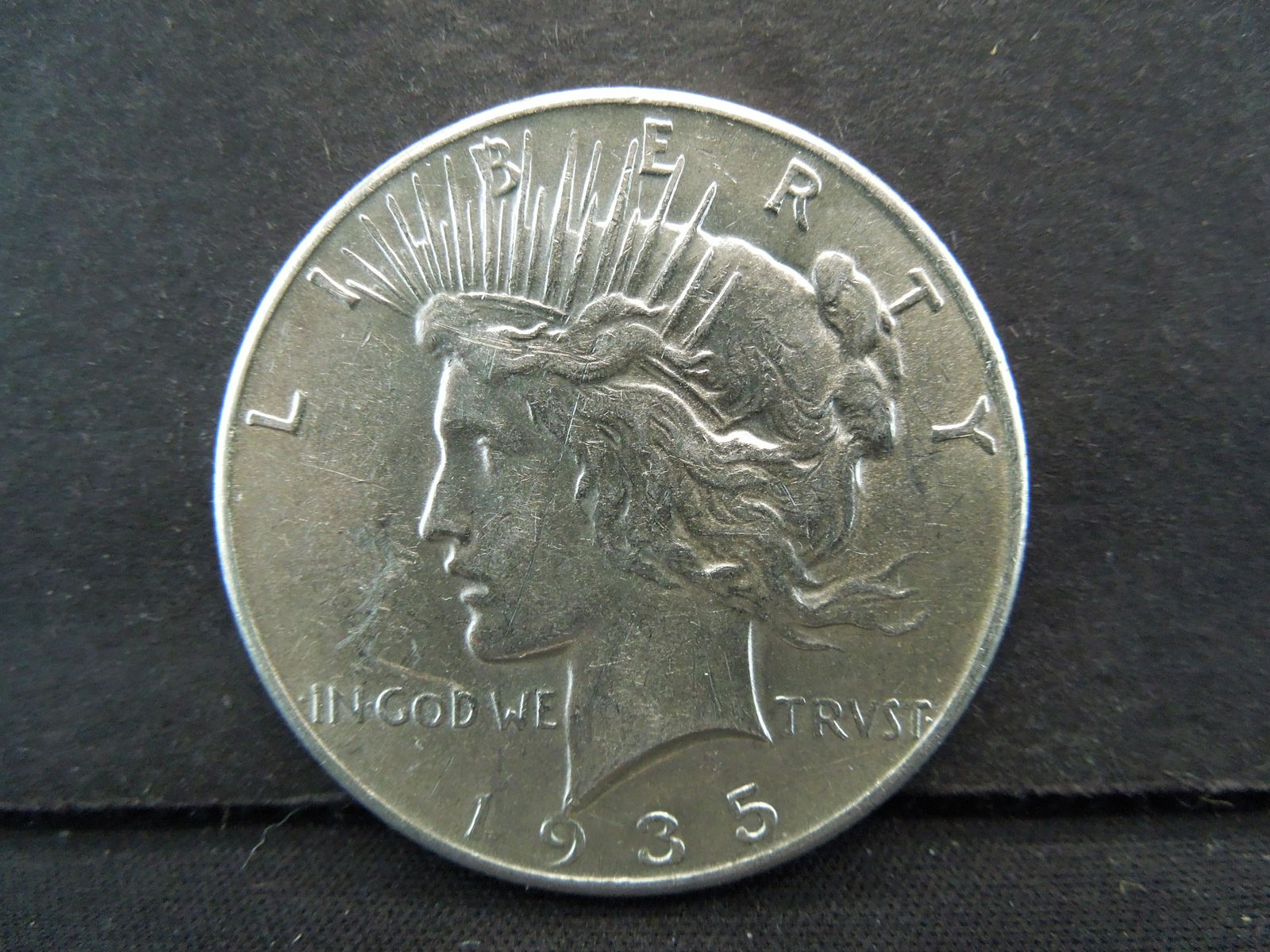 1935 Peace Dollar Better Date (1 of 2)