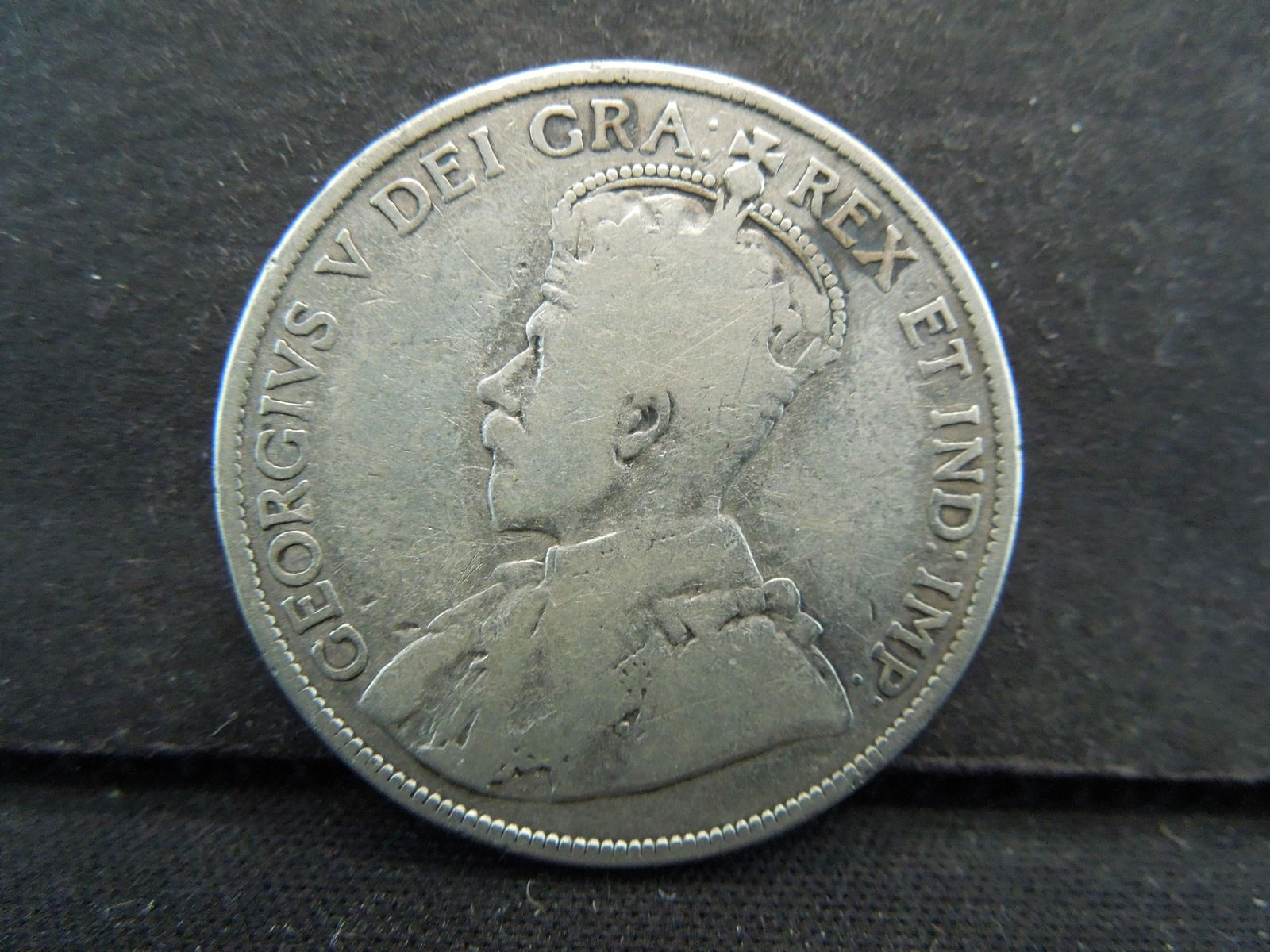 1913 Canada Fifty Cents Low Mintage (1 of 2)
