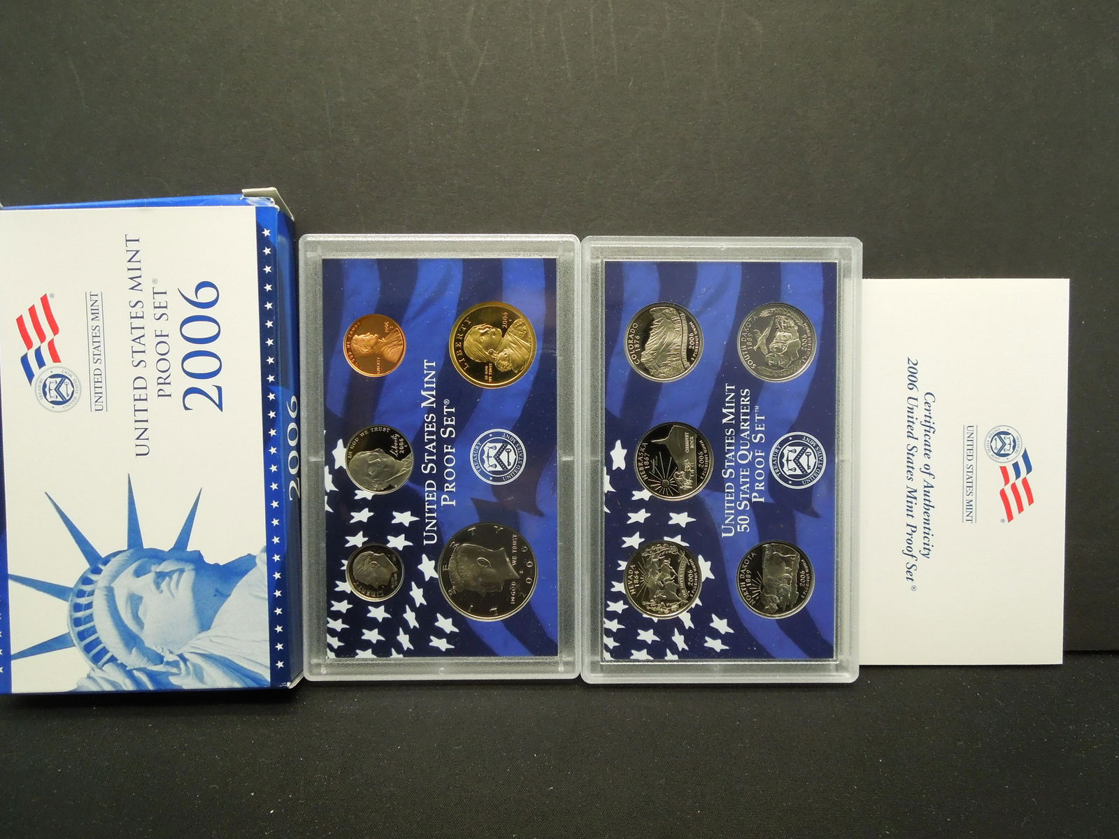 2006 United States mint proof set - all coins are (1 of 8)