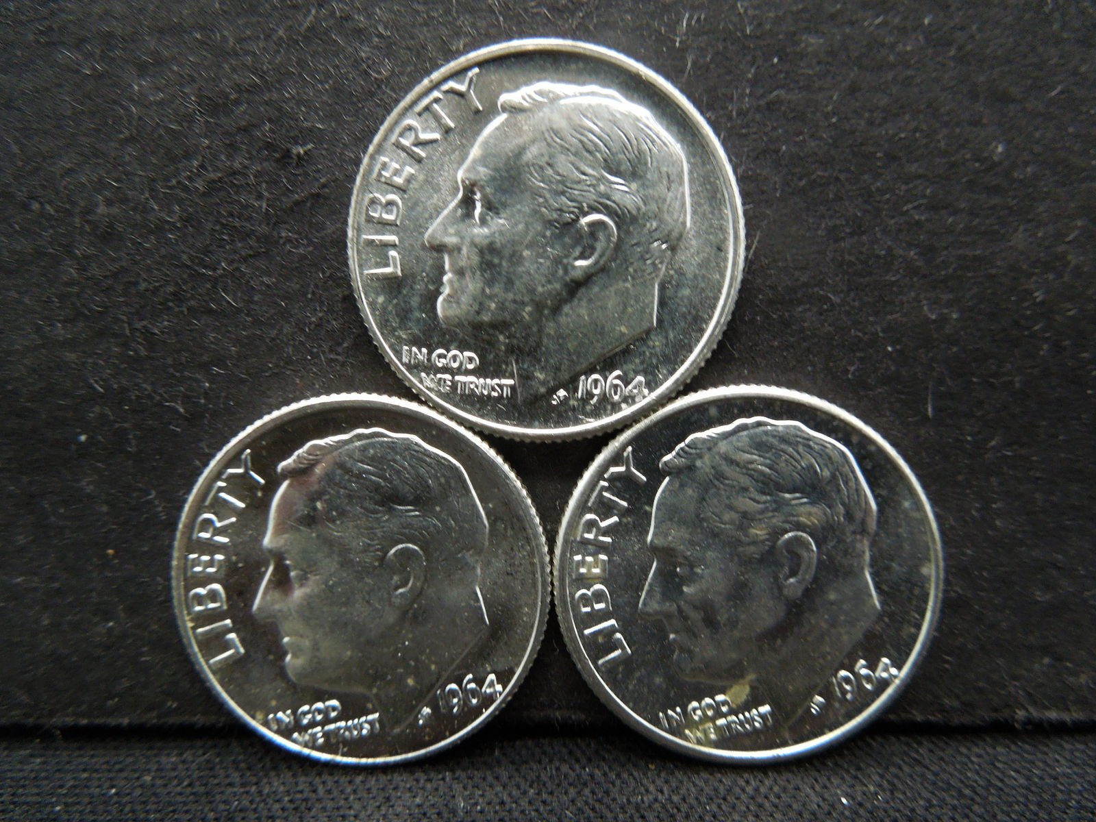 (3) SILVER (90%) BU ROOSEVELT DIMES (1 of 2)