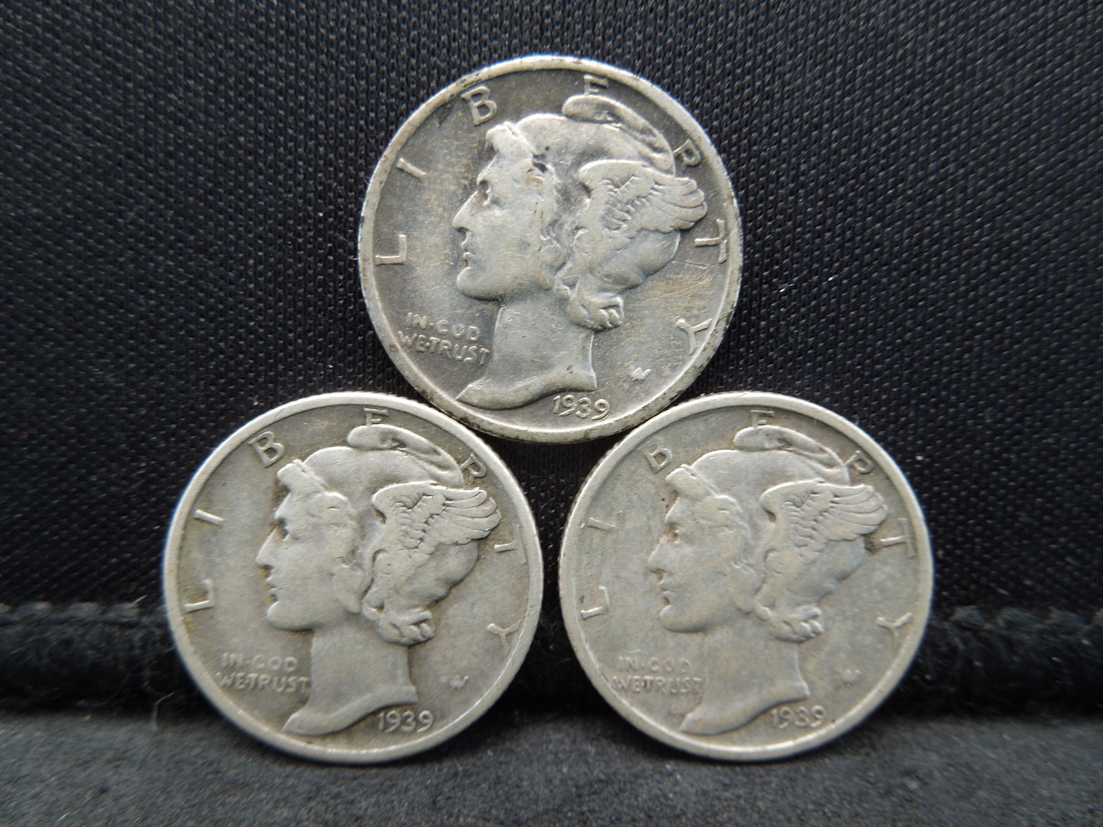 1939 PDS Mercury Dimes. (1 of 2)