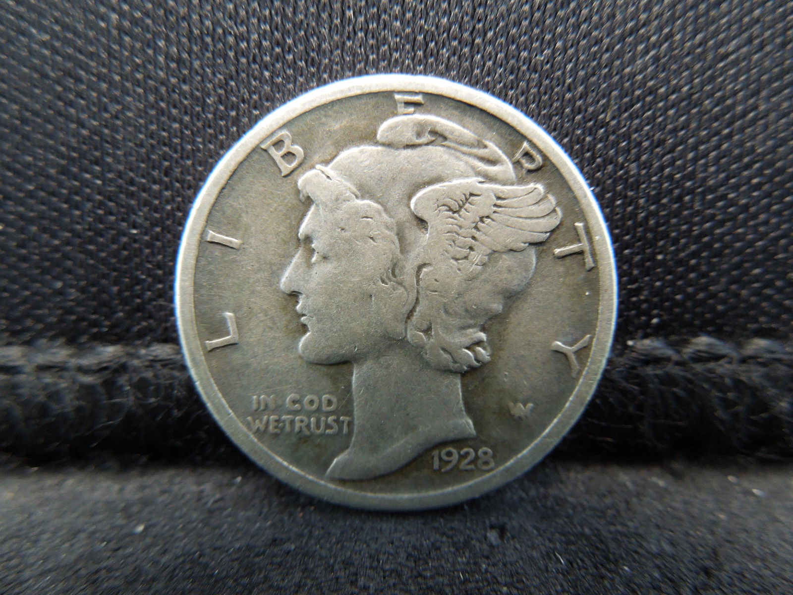 1928 S Mercury Dime Better Grade (1 of 2)