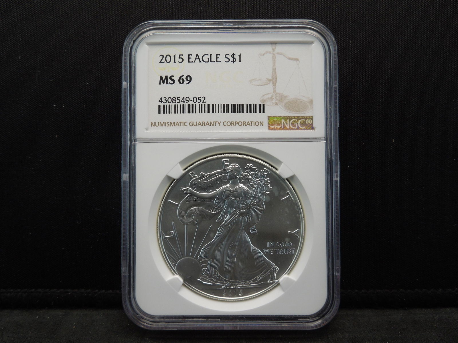 2015 American Silver Eagle NGC MS69 (1 of 4)