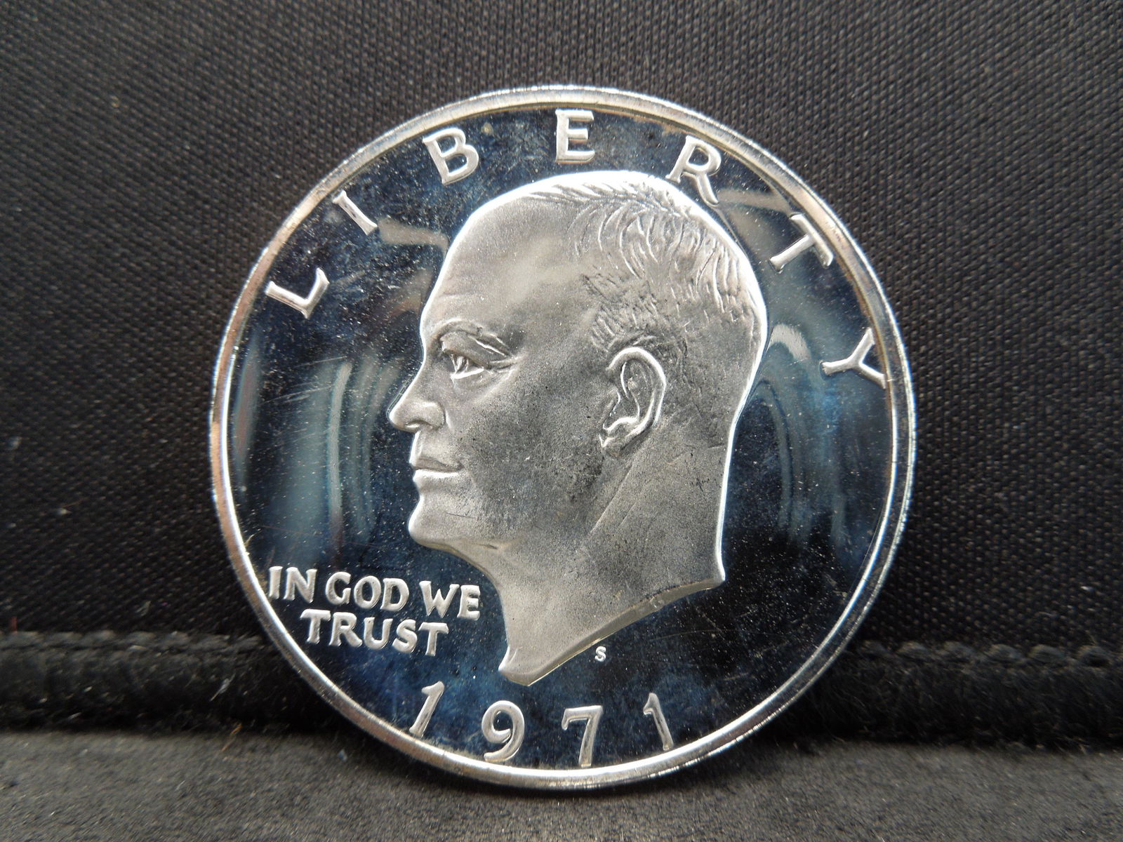 1971 S Silver Proof Ike Dollar (1 of 2)