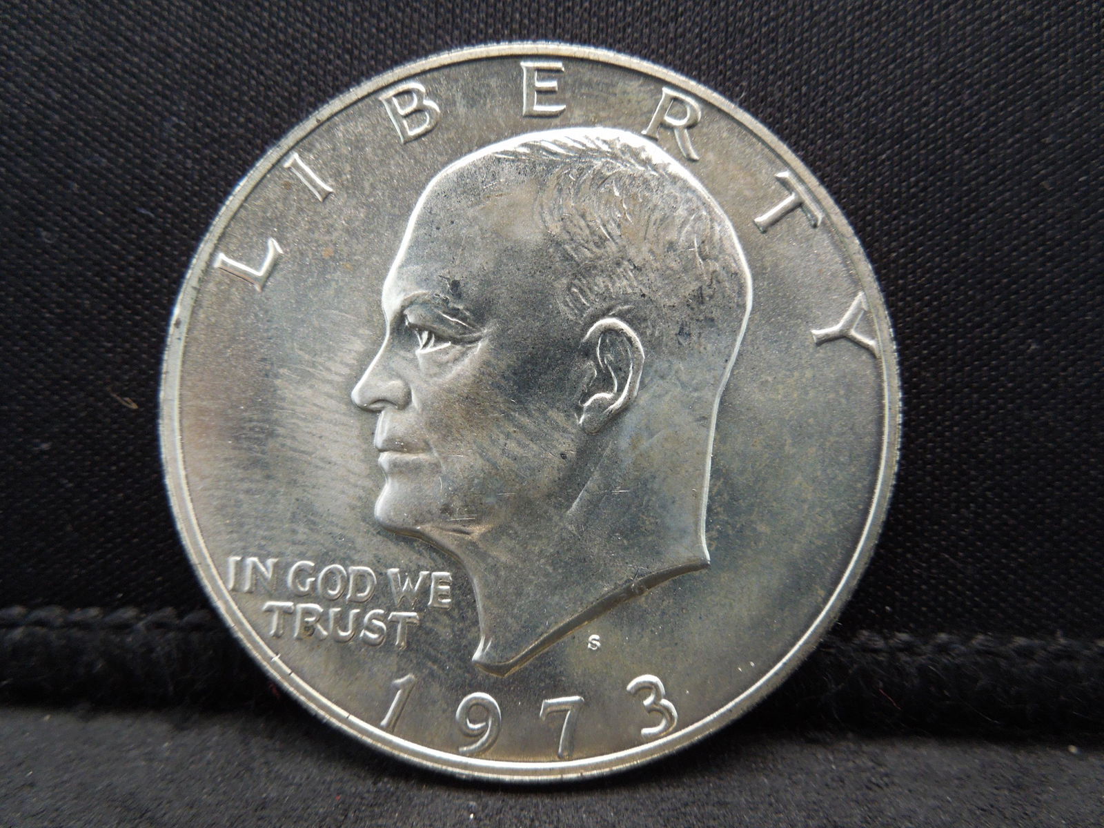 1973 S Silver Ike Dollar CH BU (1 of 2)