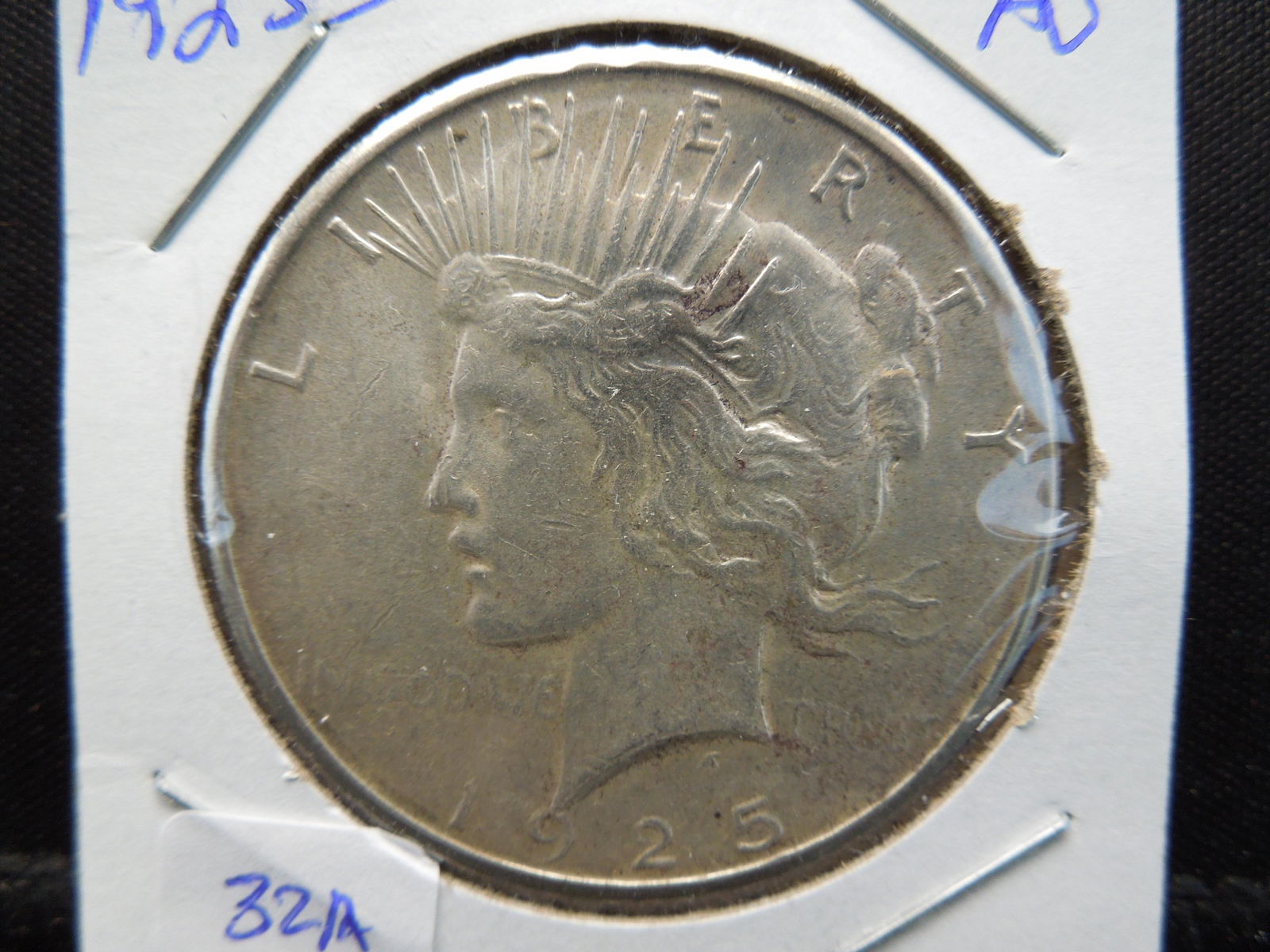 1925-S Peace Dollar.  AU.  Difficult to find this nice. (1 of 3)