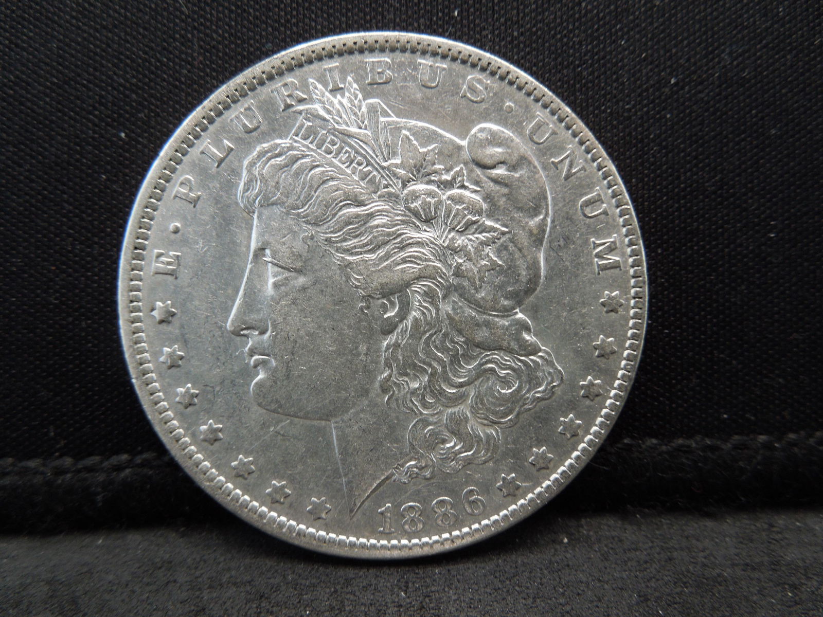1886 O Morgan Dollar Great Details Better Date (1 of 2)