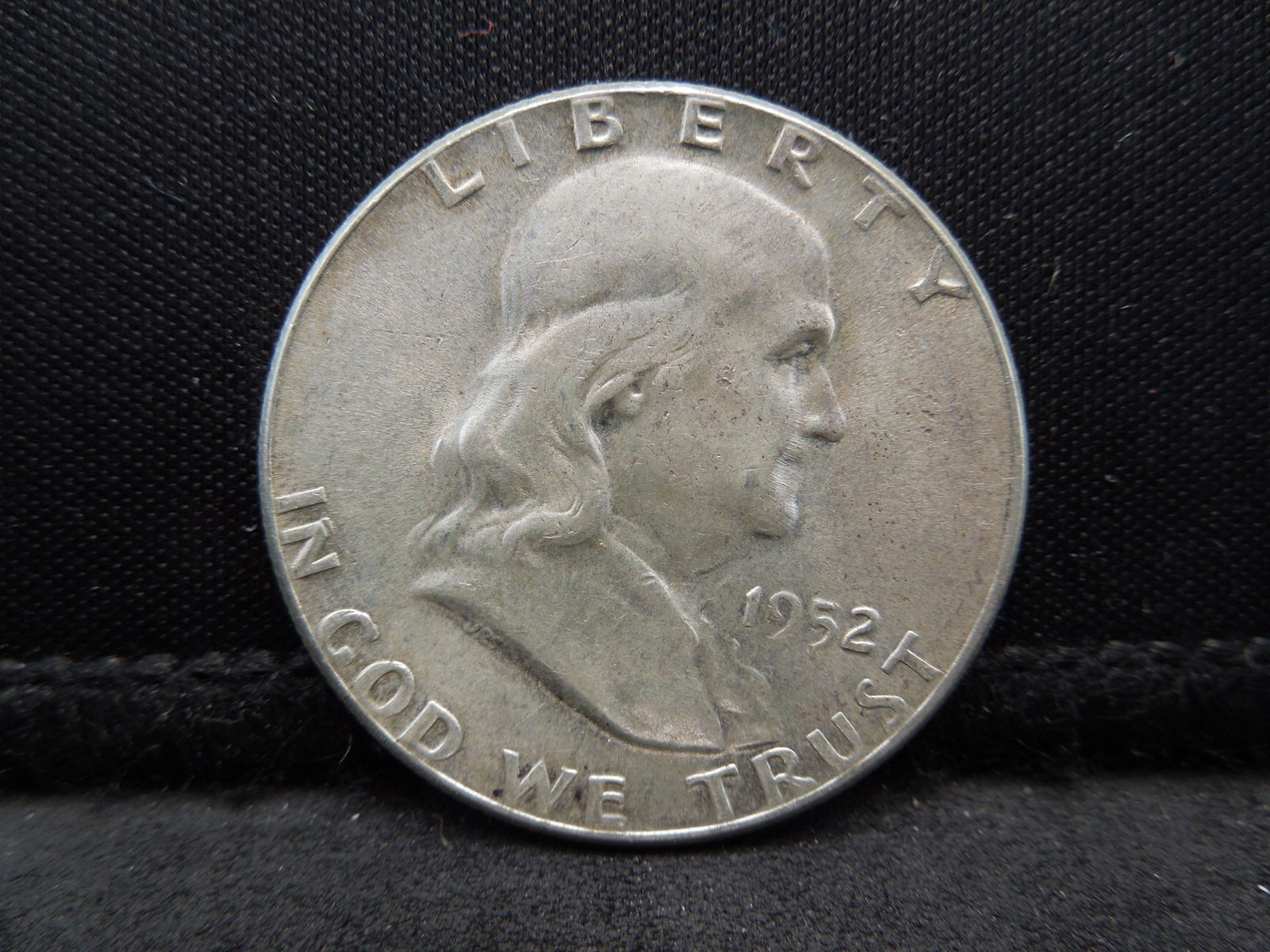 1952 Franklin Half Dollar Higher Grade (1 of 2)