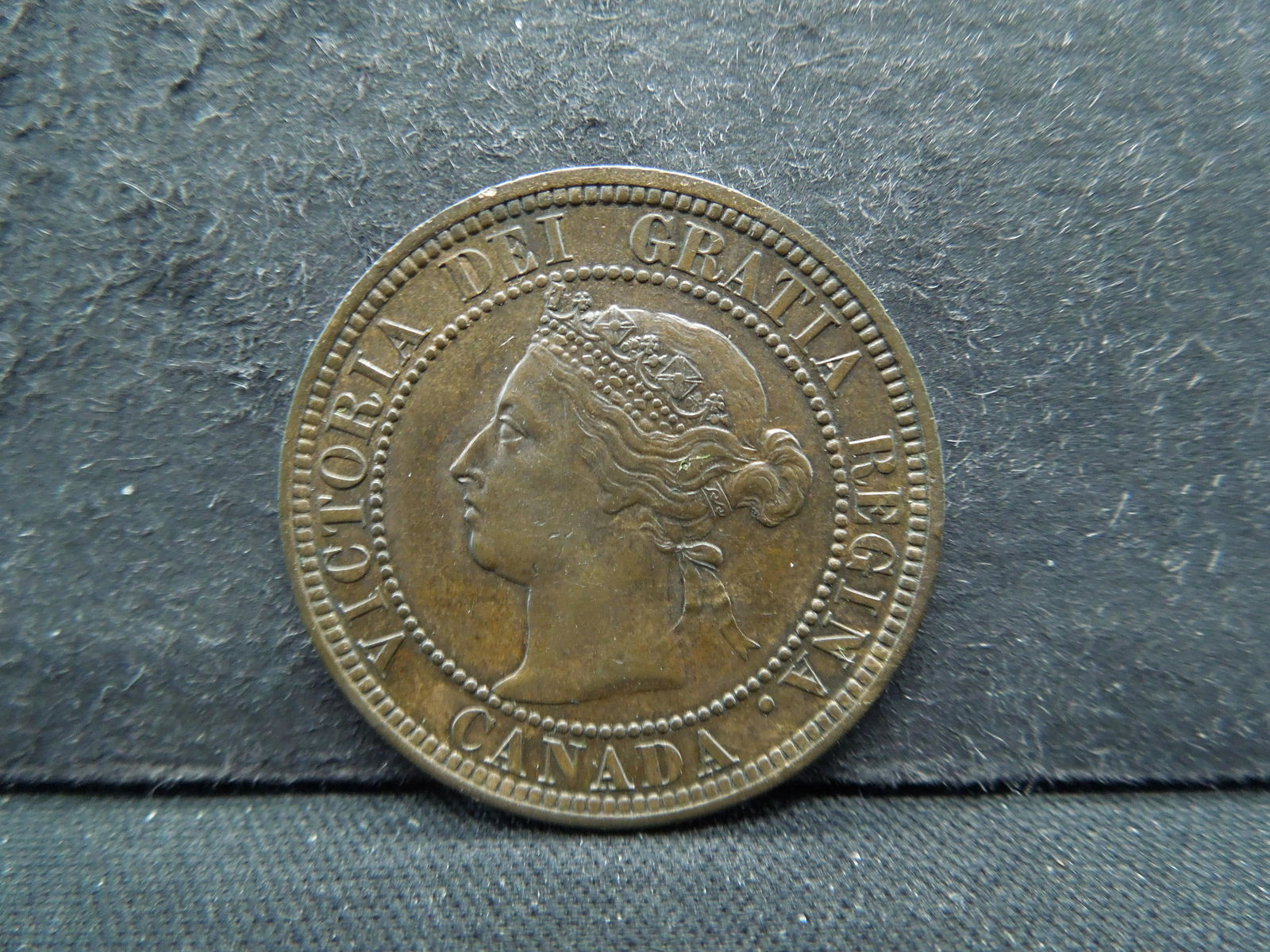 1888 Canada 1c.  Nice AU/UNC.  Scarce. (1 of 2)