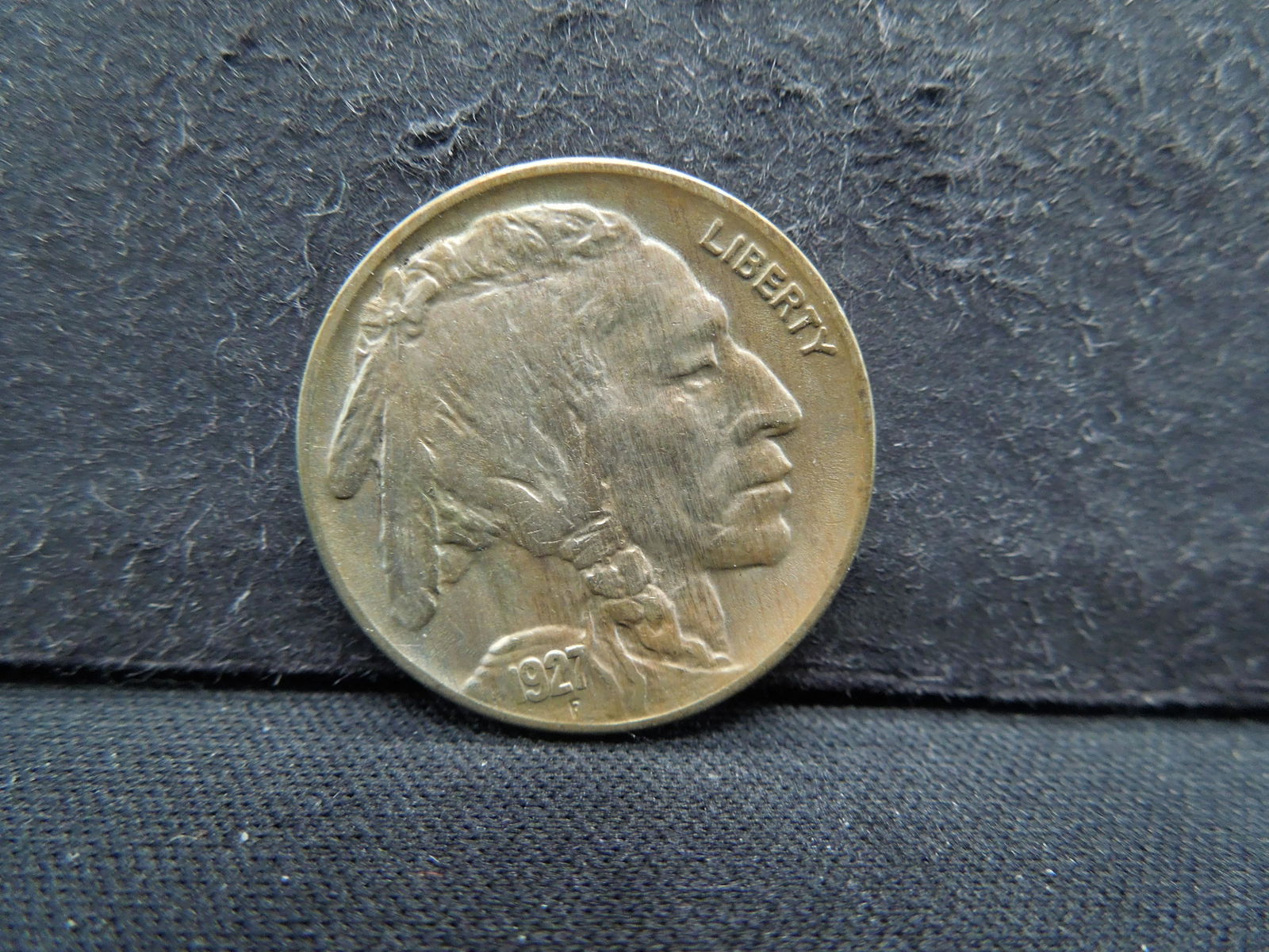 1927 Buffalo 5c.  Toned UNC. (1 of 2)