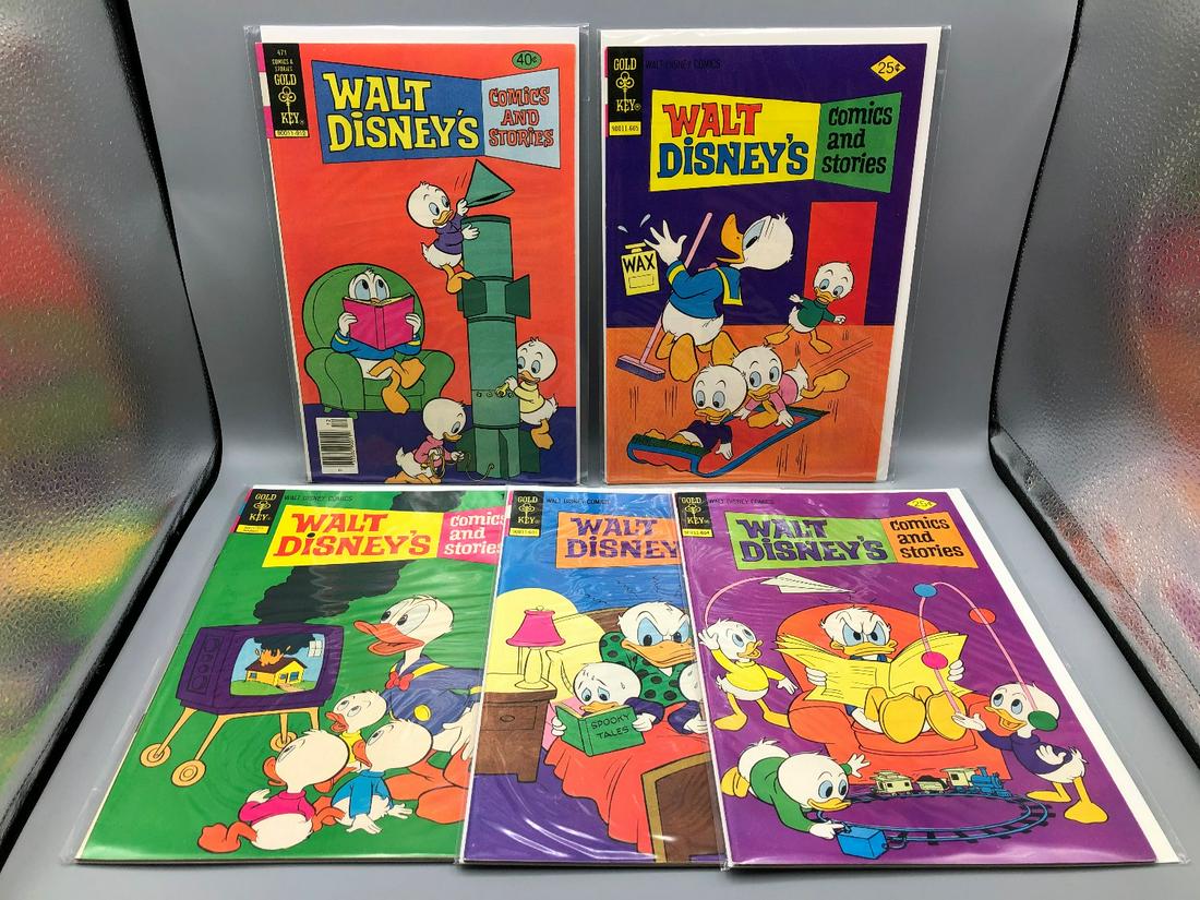 Walt Disney's Comics and Stories Lot of 5 Comics (1 of 1)