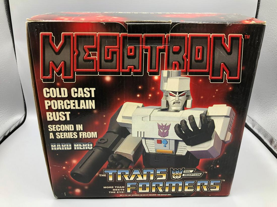 2001 Hard Hero Transformers Megatron Bust #4830/5000 - (1 of 6)