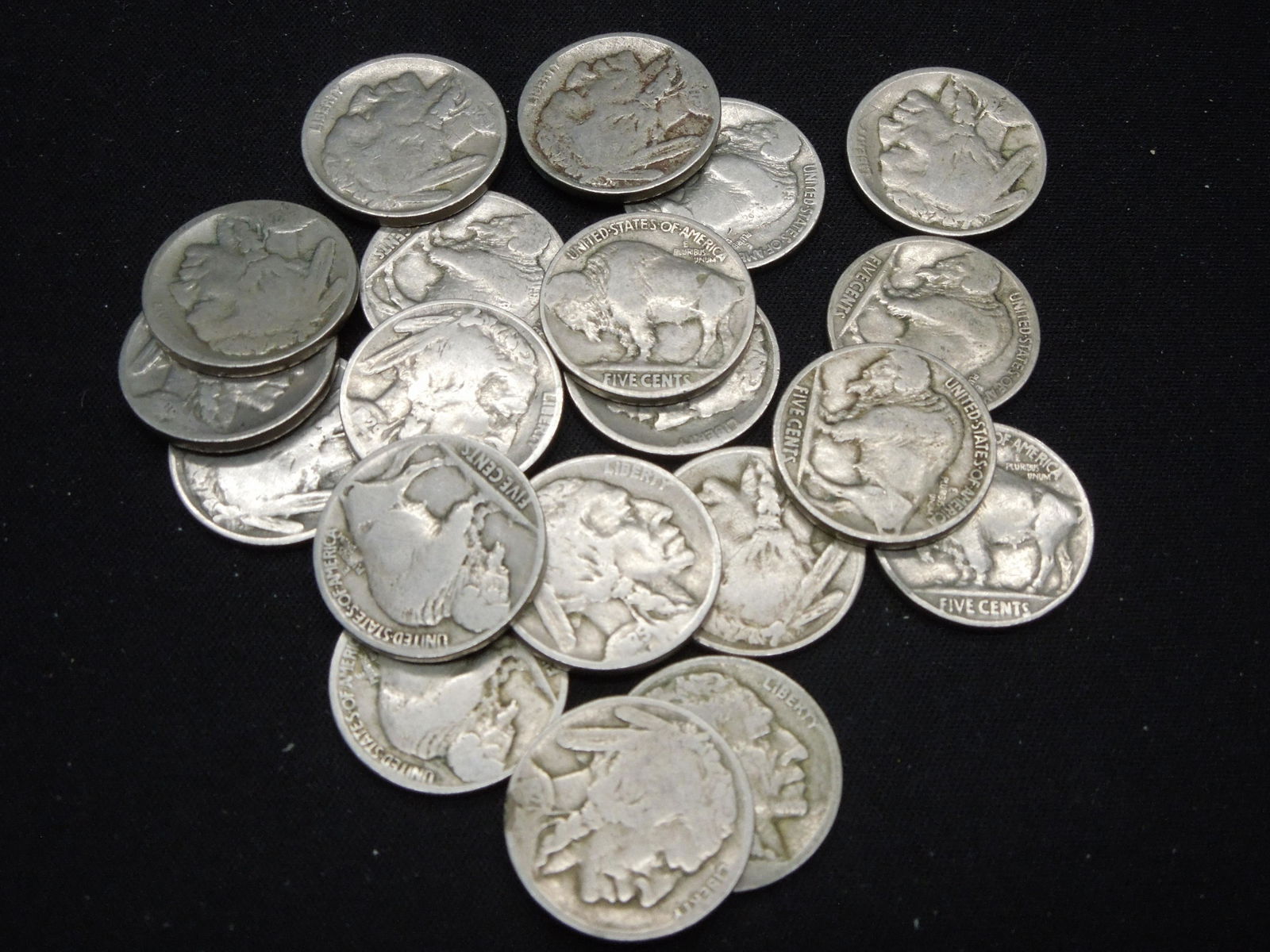 20 Partial Date Buffalo Nickels 1920's (1 of 4)