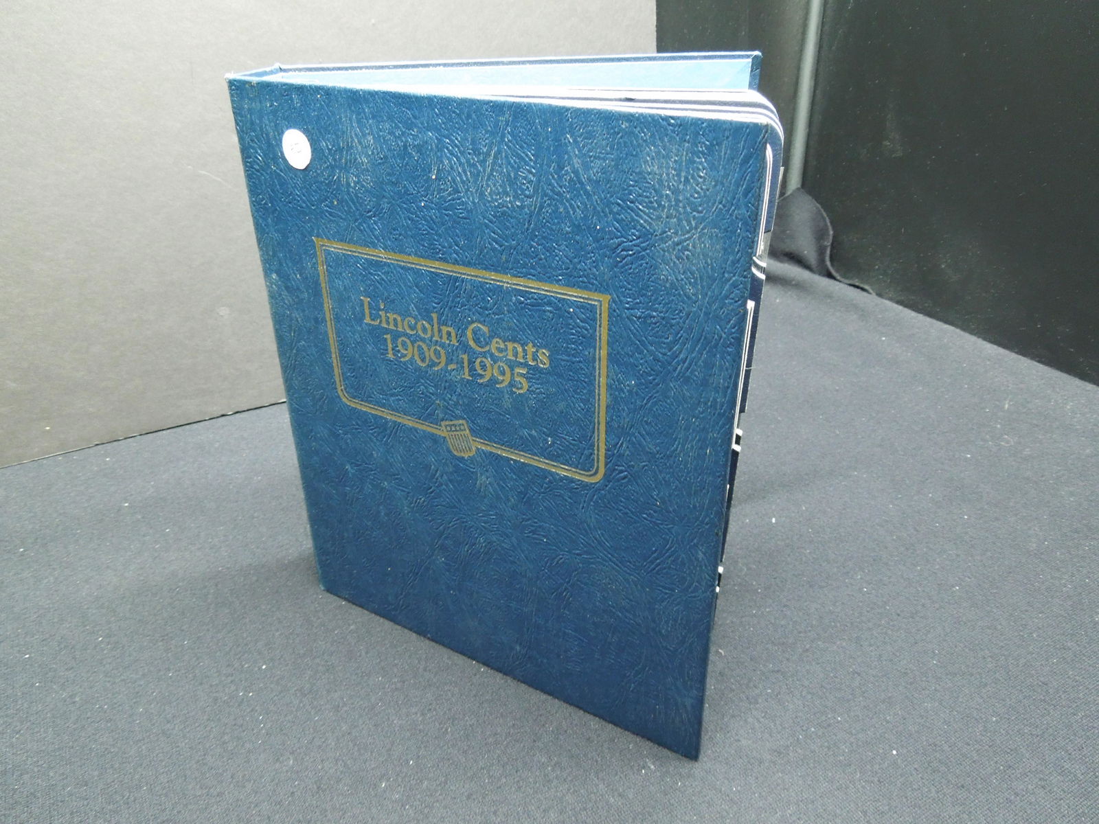 1909-1995 Lincoln Cent Book, Near Complete  (200 Plus) (1 of 17)