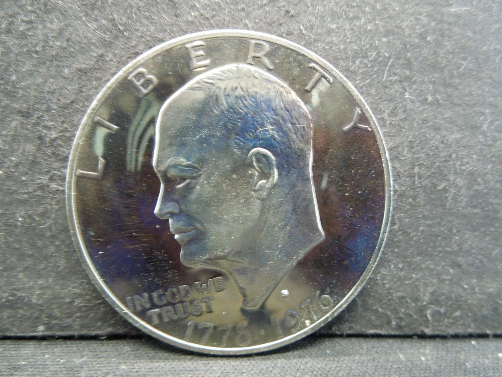 1976 S Proof Ike Dollar Type 2 (1 of 2)