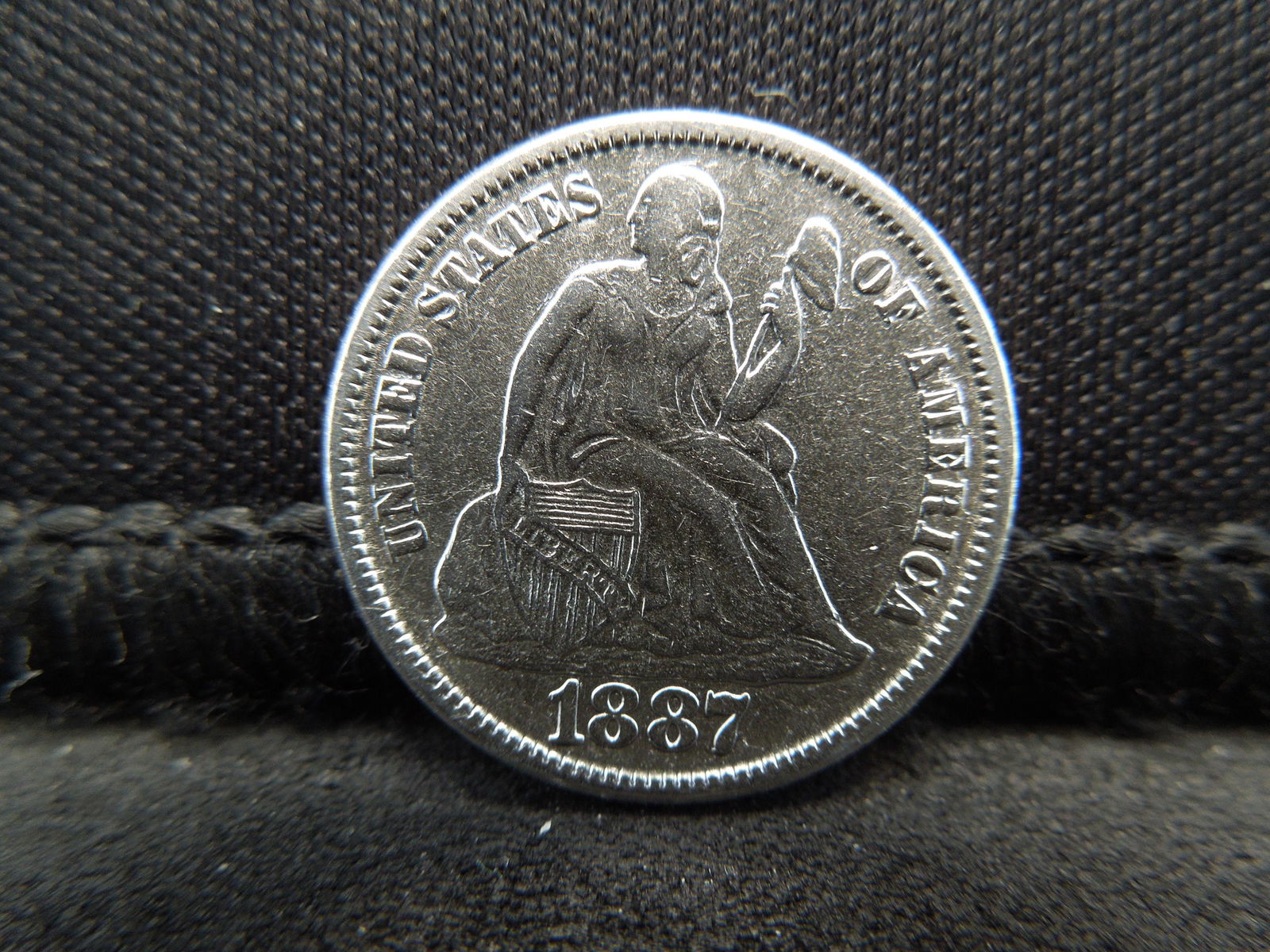 1887 Seated Dime Great Details (1 of 2)