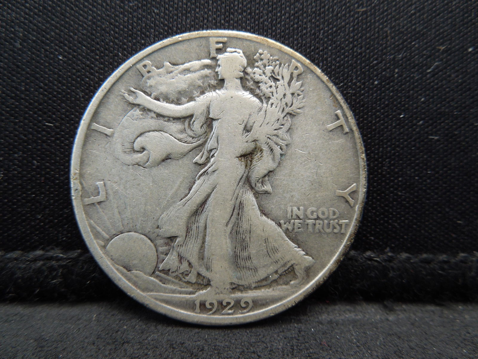 1929 S Walking Liberty Half Dollar Better Date (1 of 2)