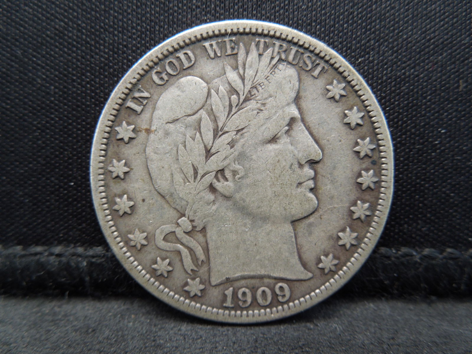 1909 Barber Half Dollar Great Details (1 of 2)