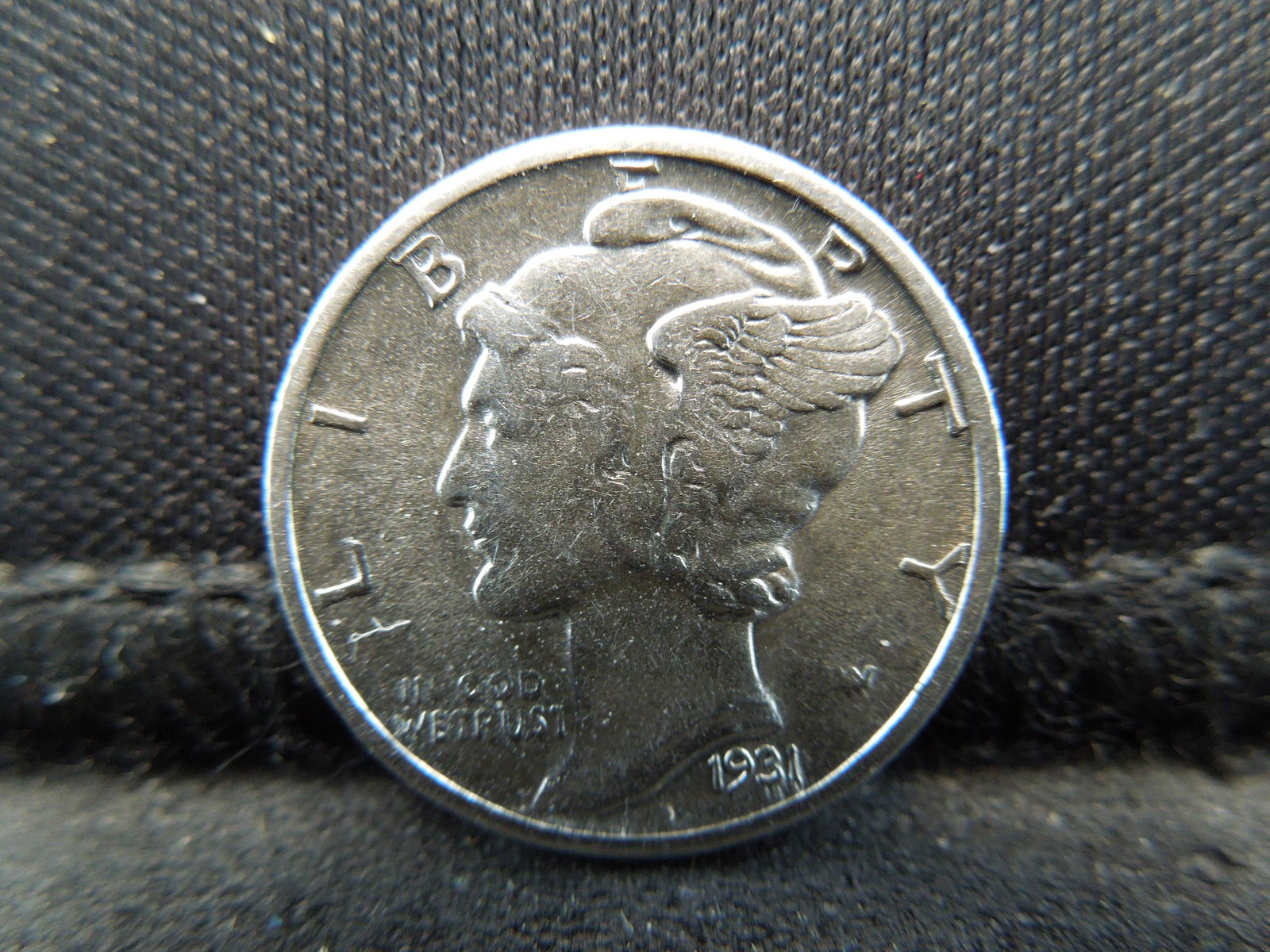 1931 D Mercury Dime Great Details Better Date (1 of 2)