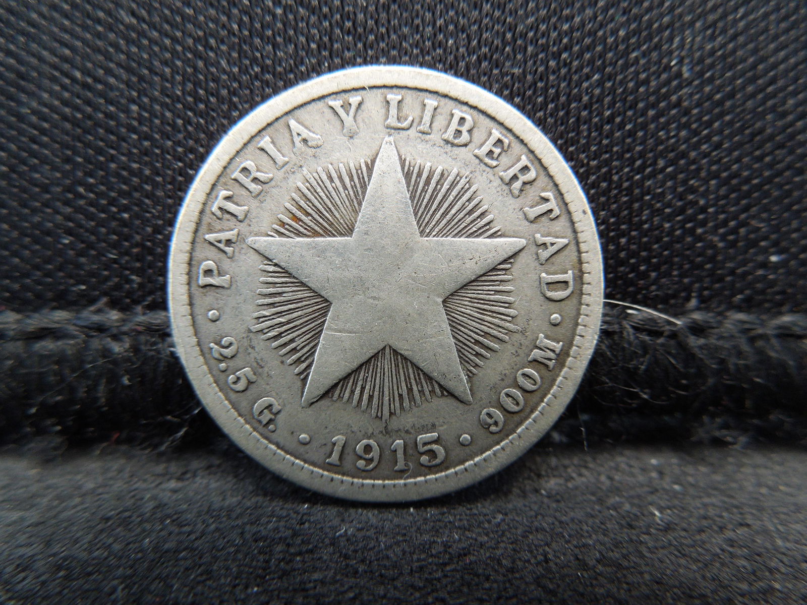 1915 Silver Cuban 10 Centavos (1 of 2)