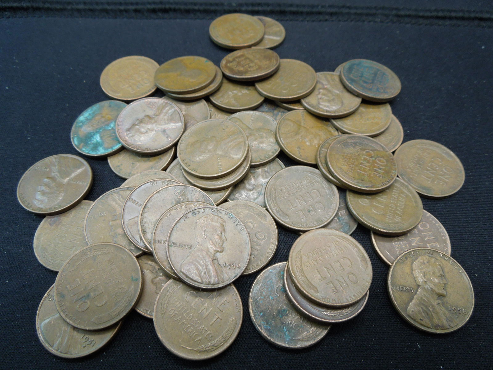 Lot of Misc. Date Wheat Cents (1 of 4)