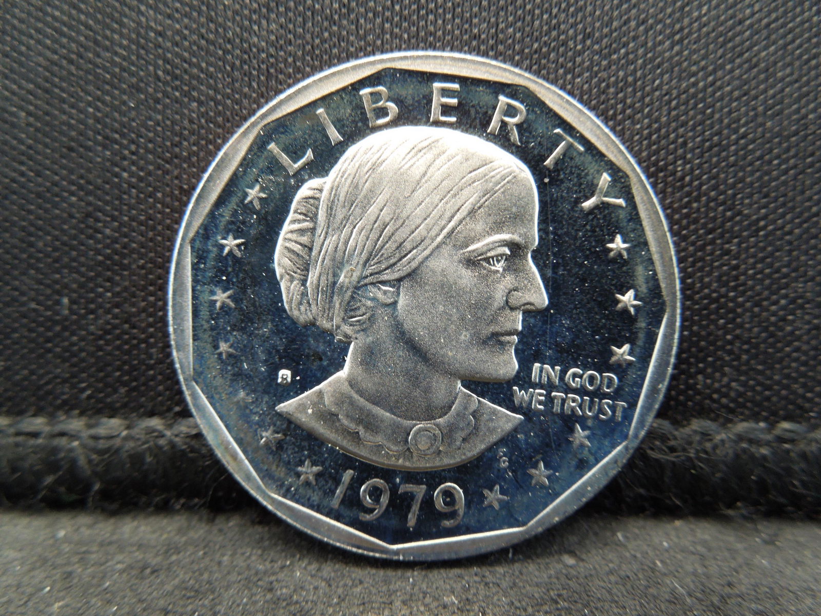 1979-S U.S. Proof Susan B Anthony Dollar. (1 of 2)
