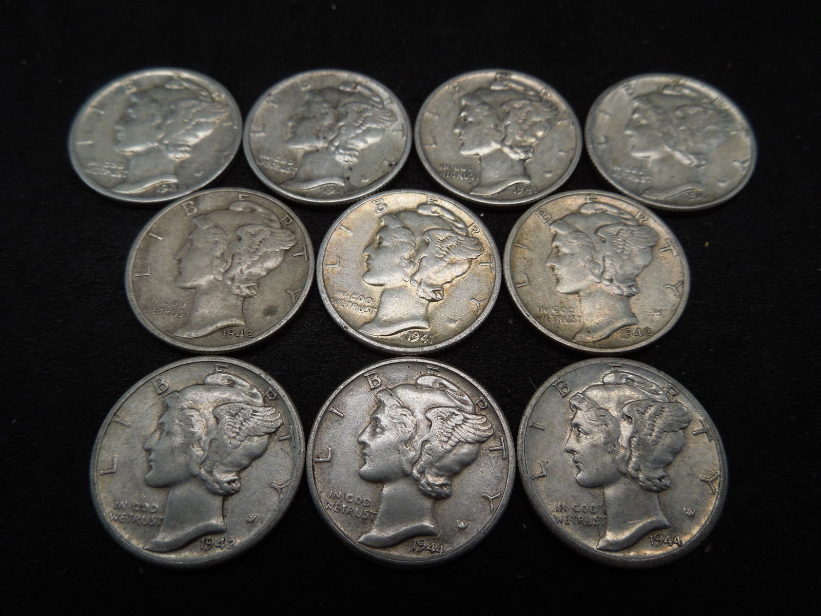 (10) 1940's Mercury Dimes (1 of 2)