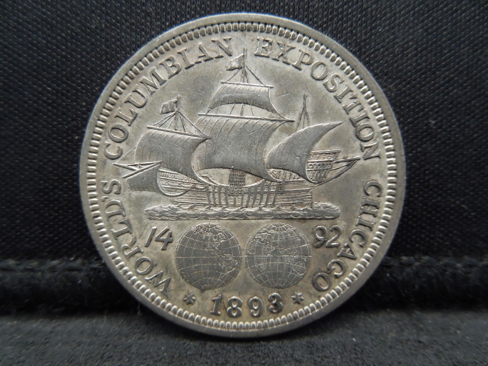 1893 Columbian Exposition Commemorative Half Dollar. (1 of 2)