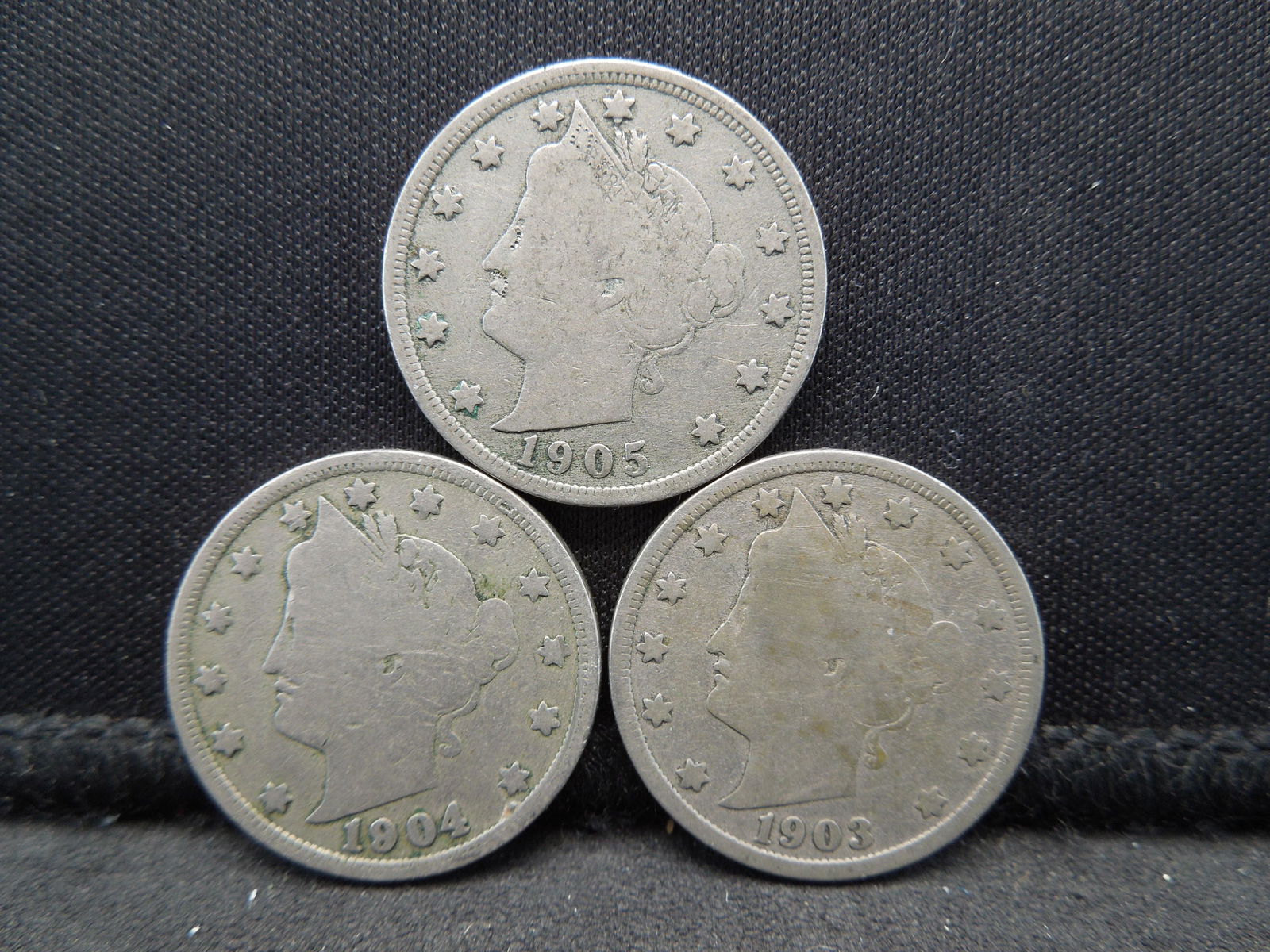 1903 1904 1905 V-Nickels. (1 of 2)