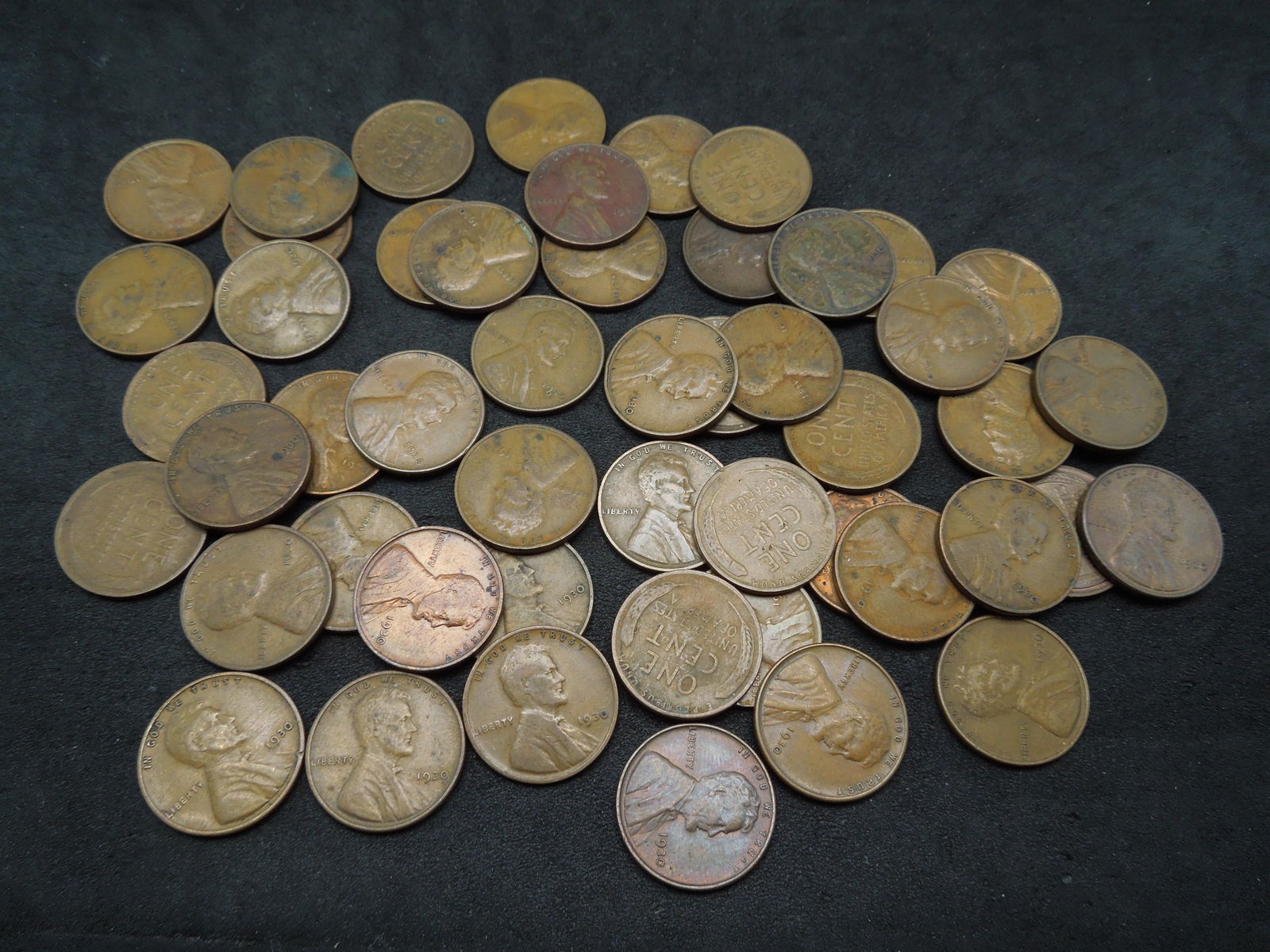 Roll of 50 1930 Lincoln Wheat Cents. (1 of 3)