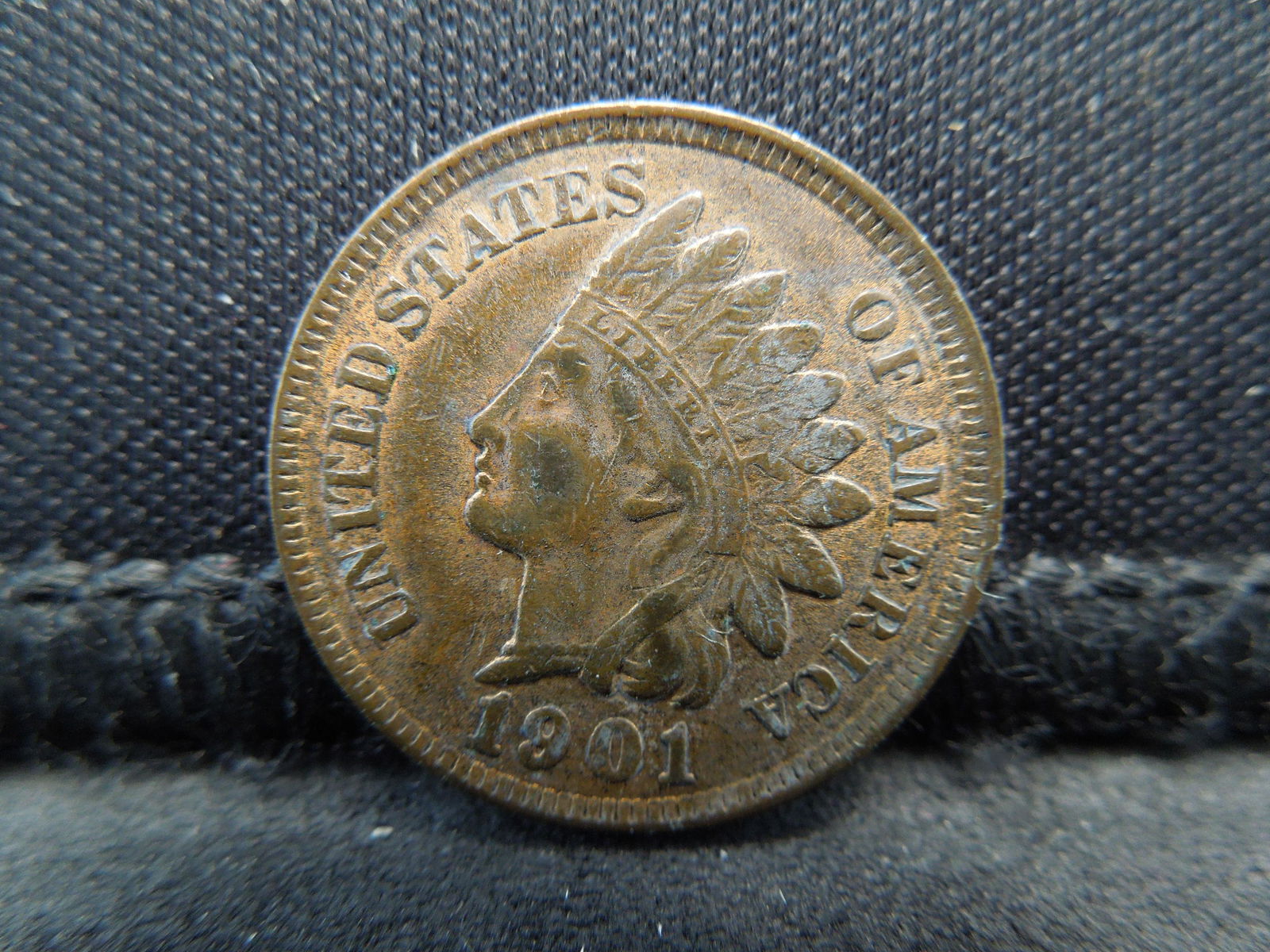 1901 Indian Head Cent, Full Bold Liberty, 3 Diamonds, (1 of 2)