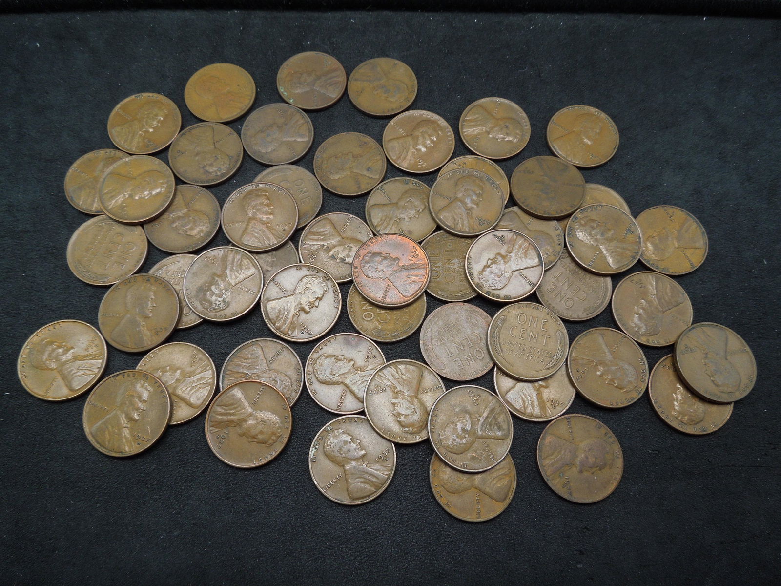 (50) coin roll of 1937-D Lincoln Wheat cents.  Nice (1 of 4)