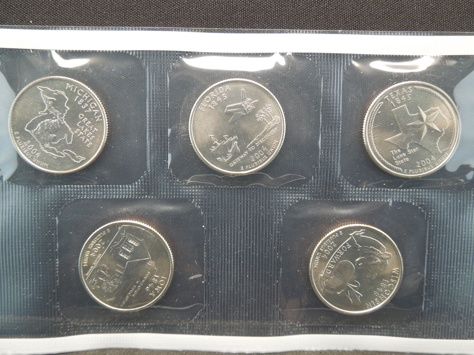 2004 P/D US Mint Set in original package.  GEM. (1 of 11)