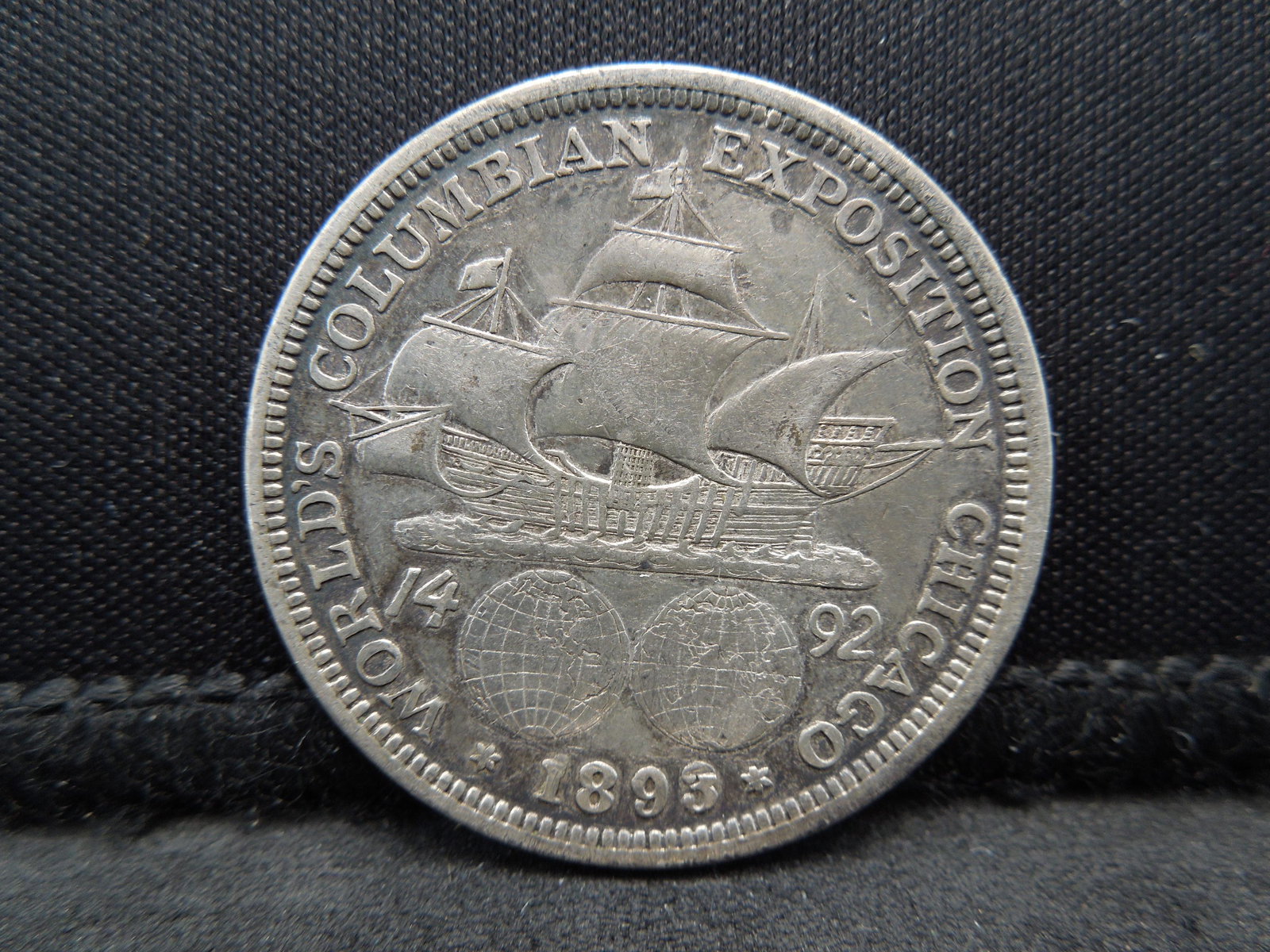 1893 Columbian Half Dollar Commem (1 of 2)