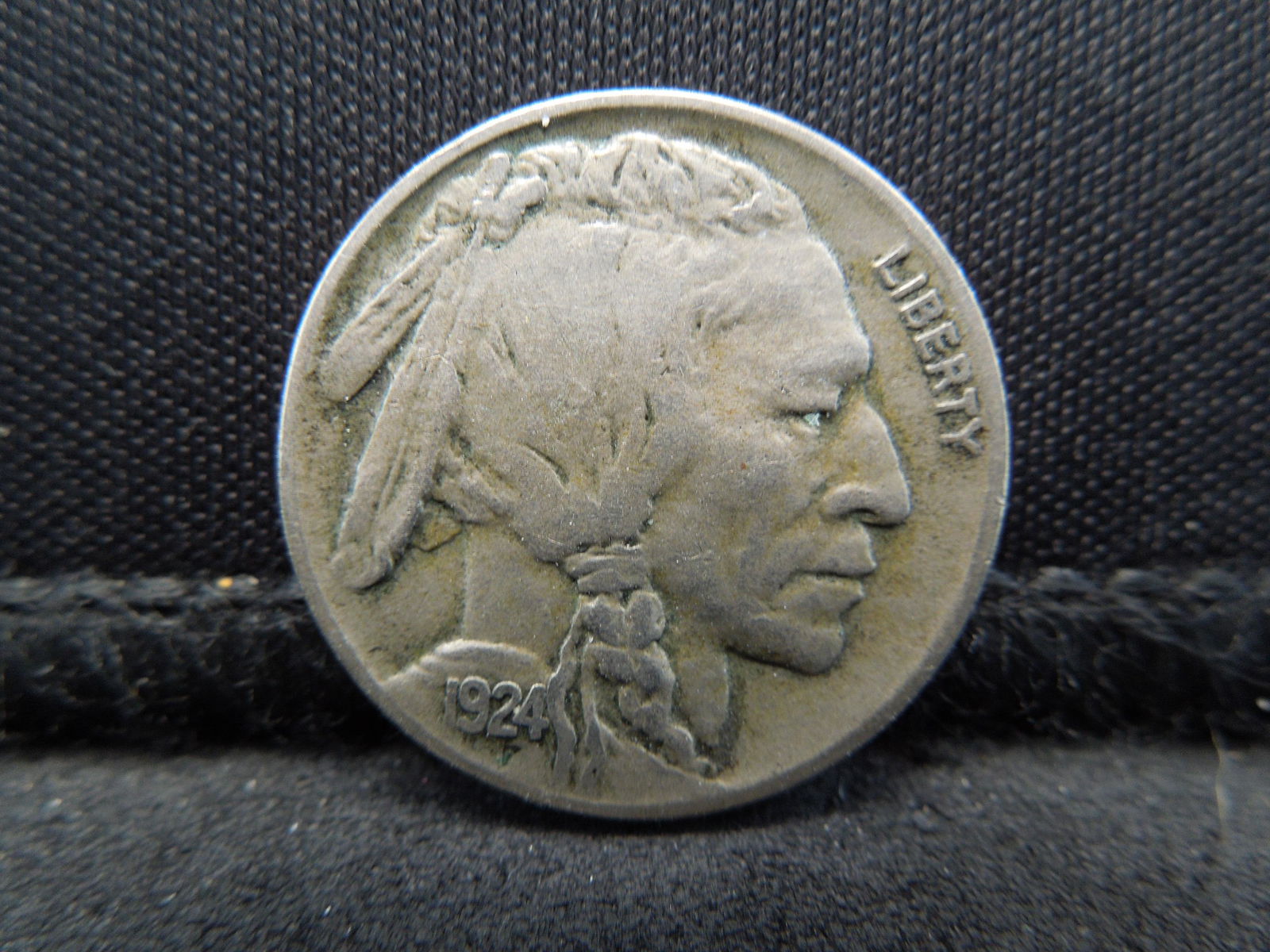 1924 Buffalo Nickel (1 of 2)