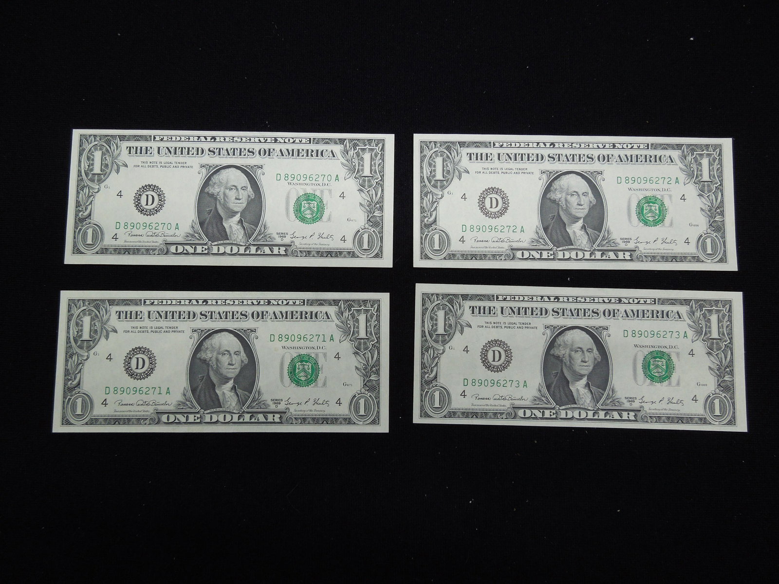(4) 1969 D One Dollar Reserve Notes Consecutive SN (1 of 6)