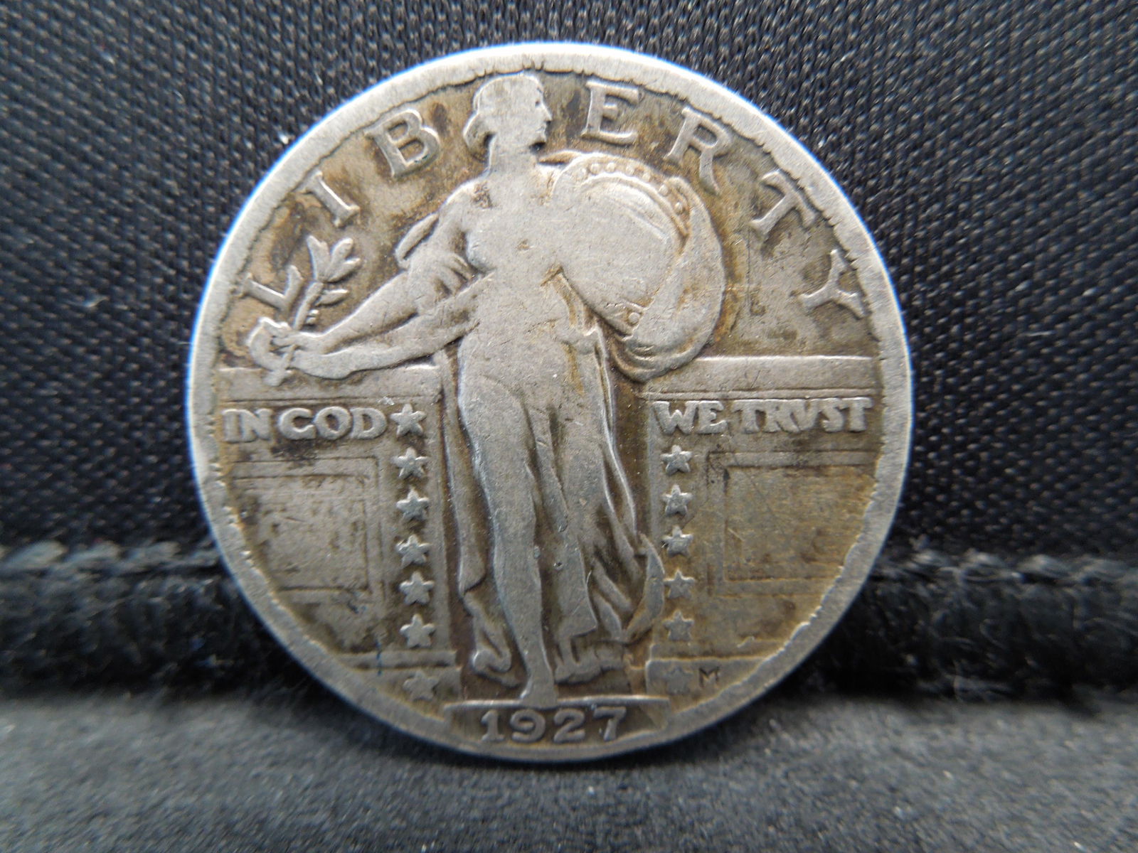 1927 Standing Liberty Quarter.: 1927 Standing Liberty Quarter.