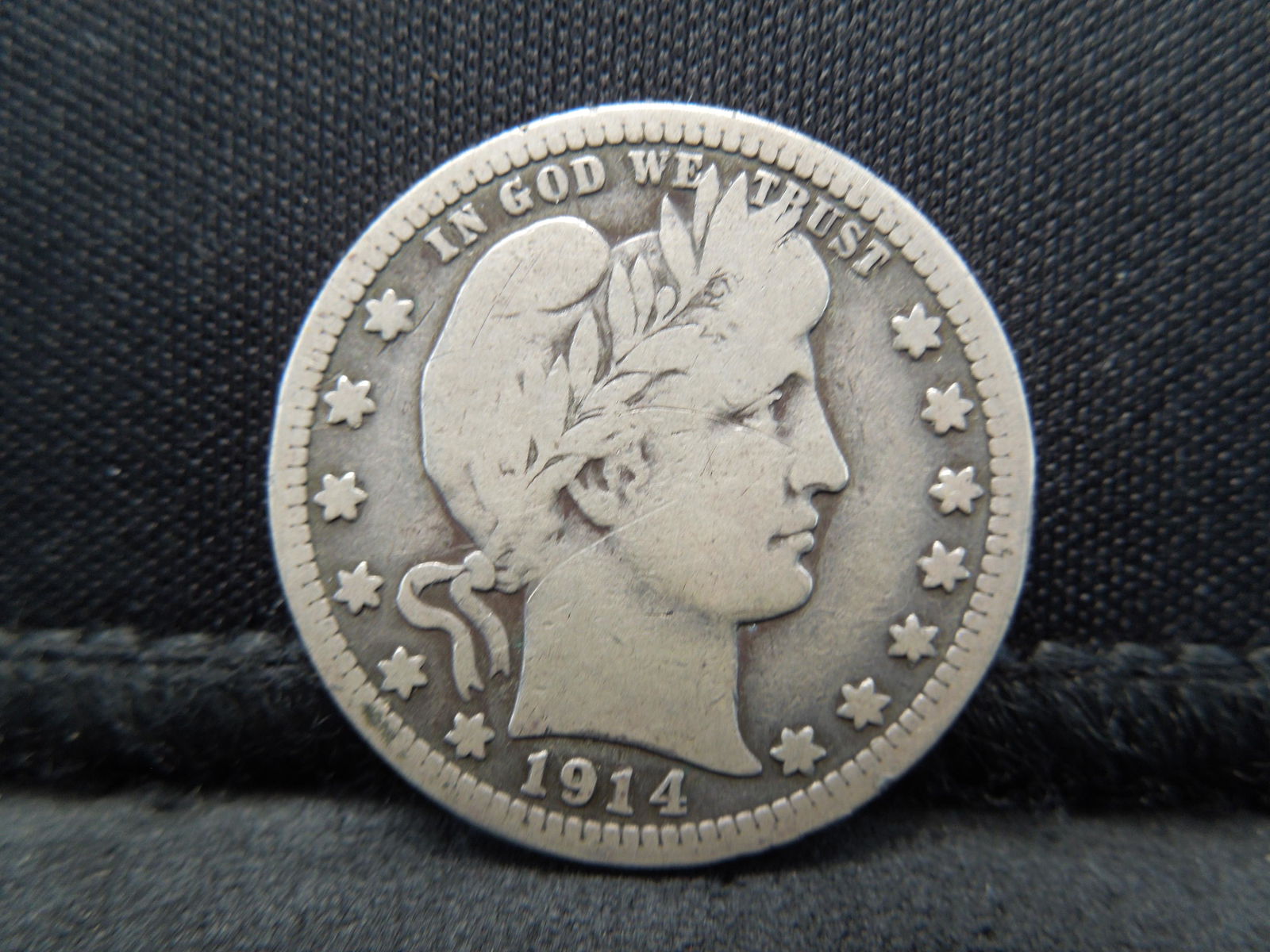 1914 Barber Quarter.  Nice Original Coin. (1 of 2)