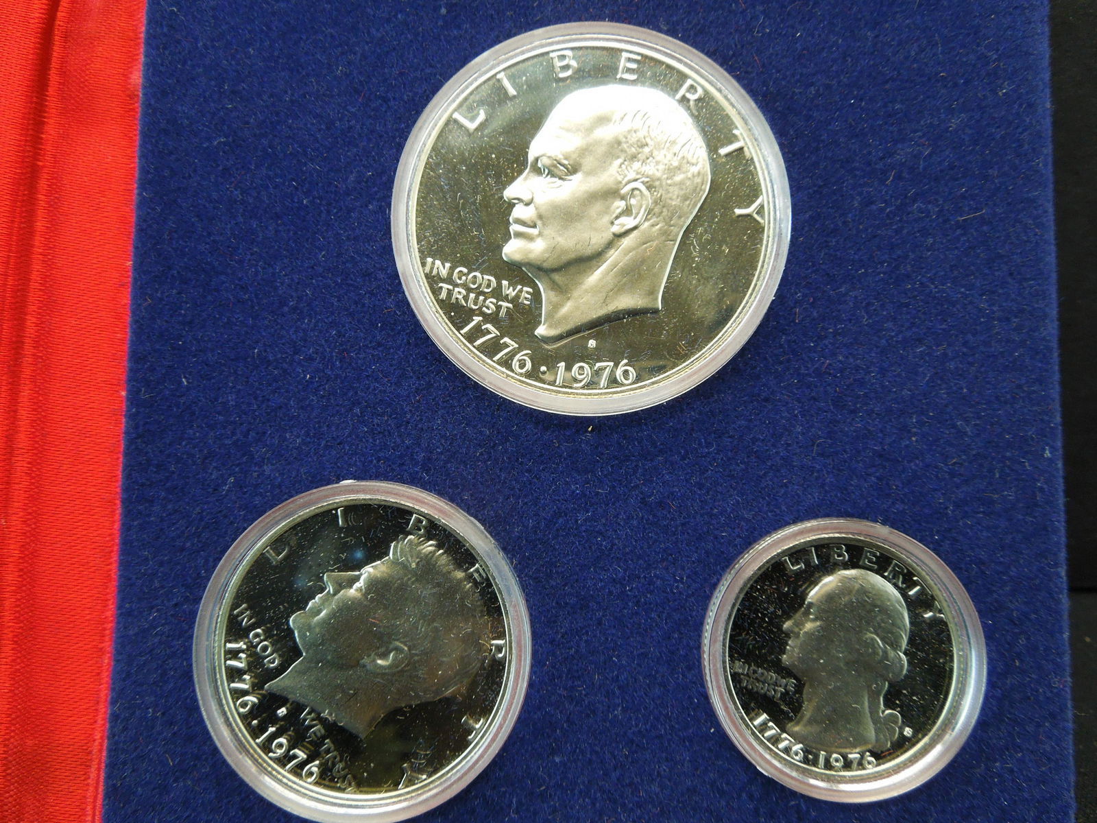 US (SILVER) BICENTENNIAL PROOF SET/COA (EISENHOWER (1 of 5)