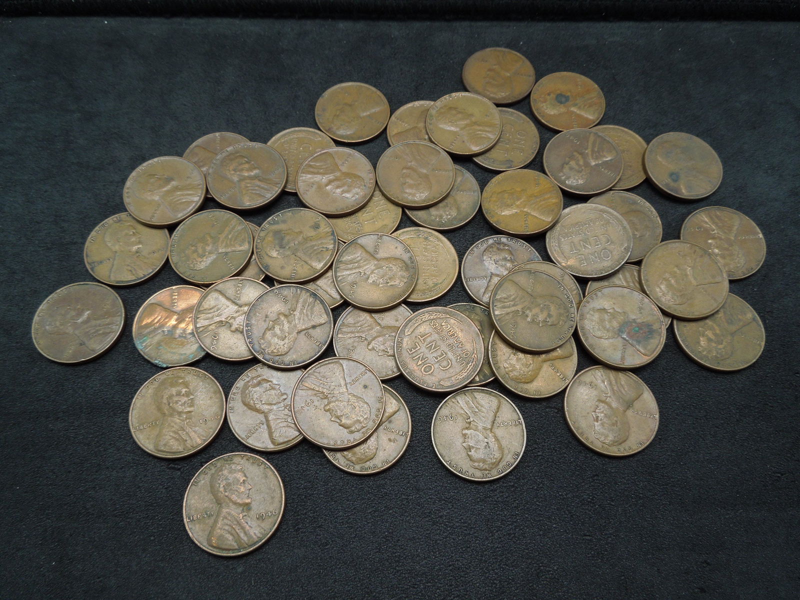 Lot of 50 1946 Lincoln Wheat Cents. (1 of 3)