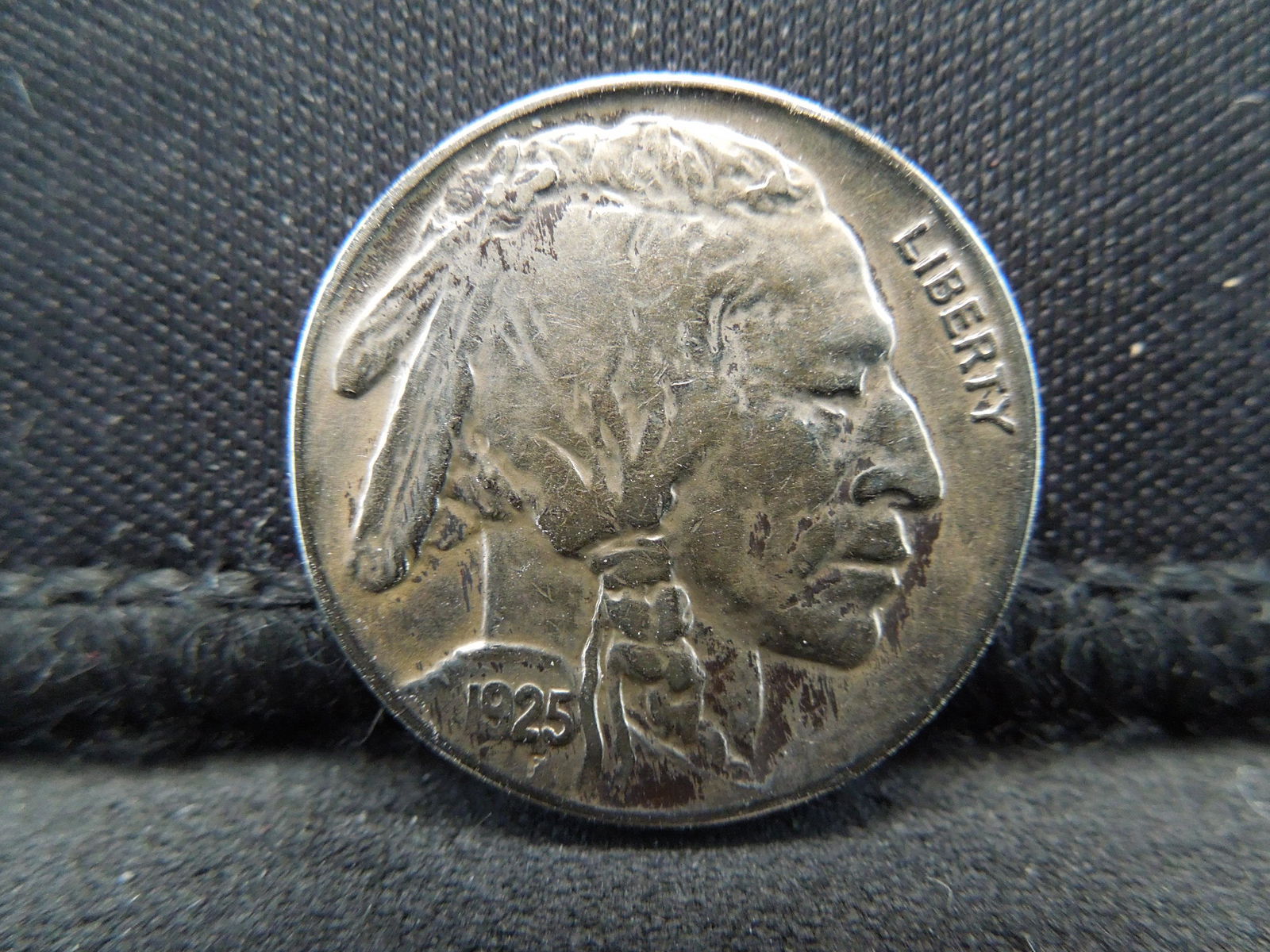 1925 Buffalo Nickel (1 of 2)