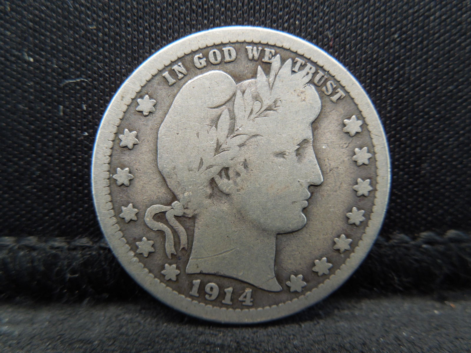1914 Barber Quarter.  Nice Original Coin. (1 of 2)