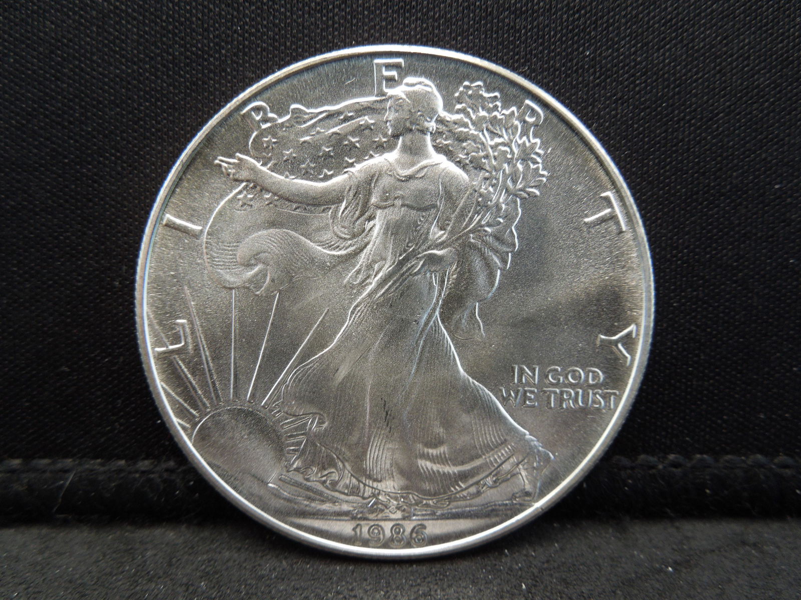 1986 Silver American Eagle First Year (1 of 2)