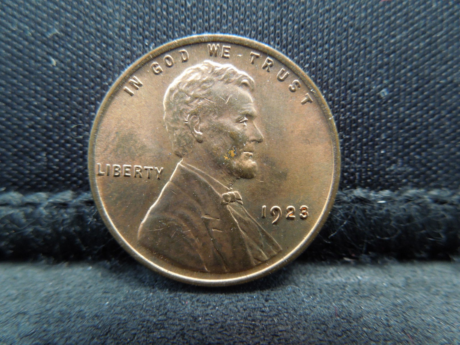 1923 Lincoln Cent Gem BU Red Nice Luster Flashy (1 of 2)