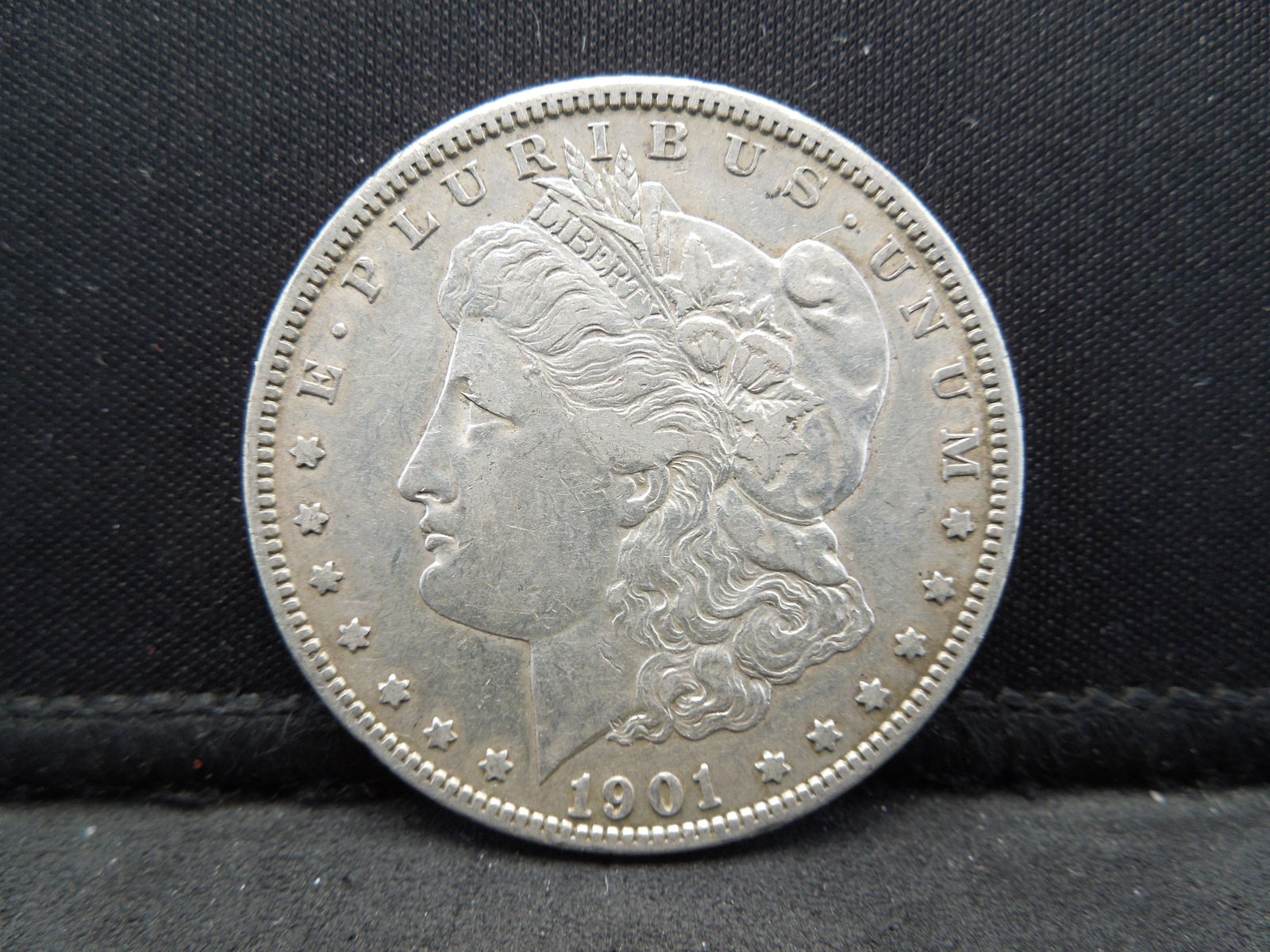 1901 O Morgan Dollar better Date (1 of 2)