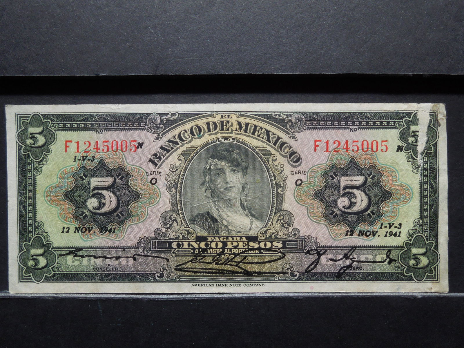 1941 Mexico 5 Pesos Note.  Circulated.  Scarce. (1 of 3)